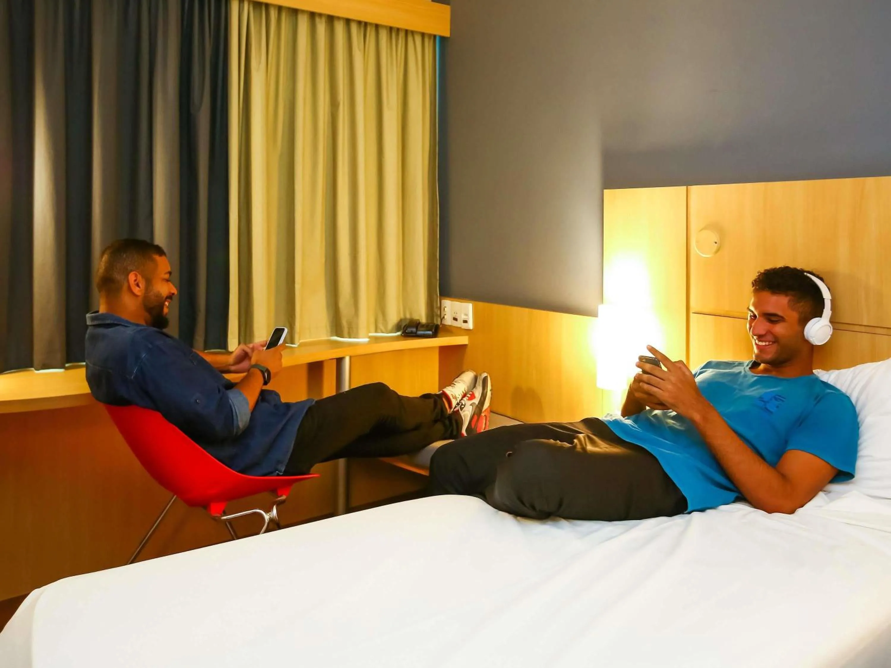 Bedroom, Bed in ibis Rio de Janeiro Santos Dumont