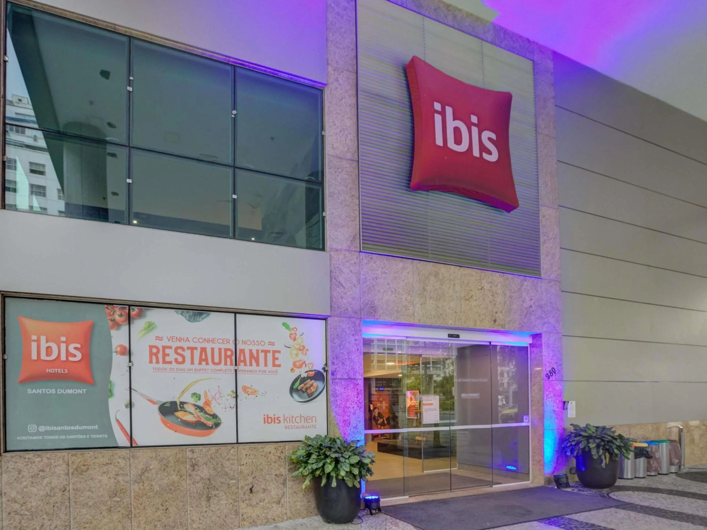 Property building in ibis Rio de Janeiro Santos Dumont