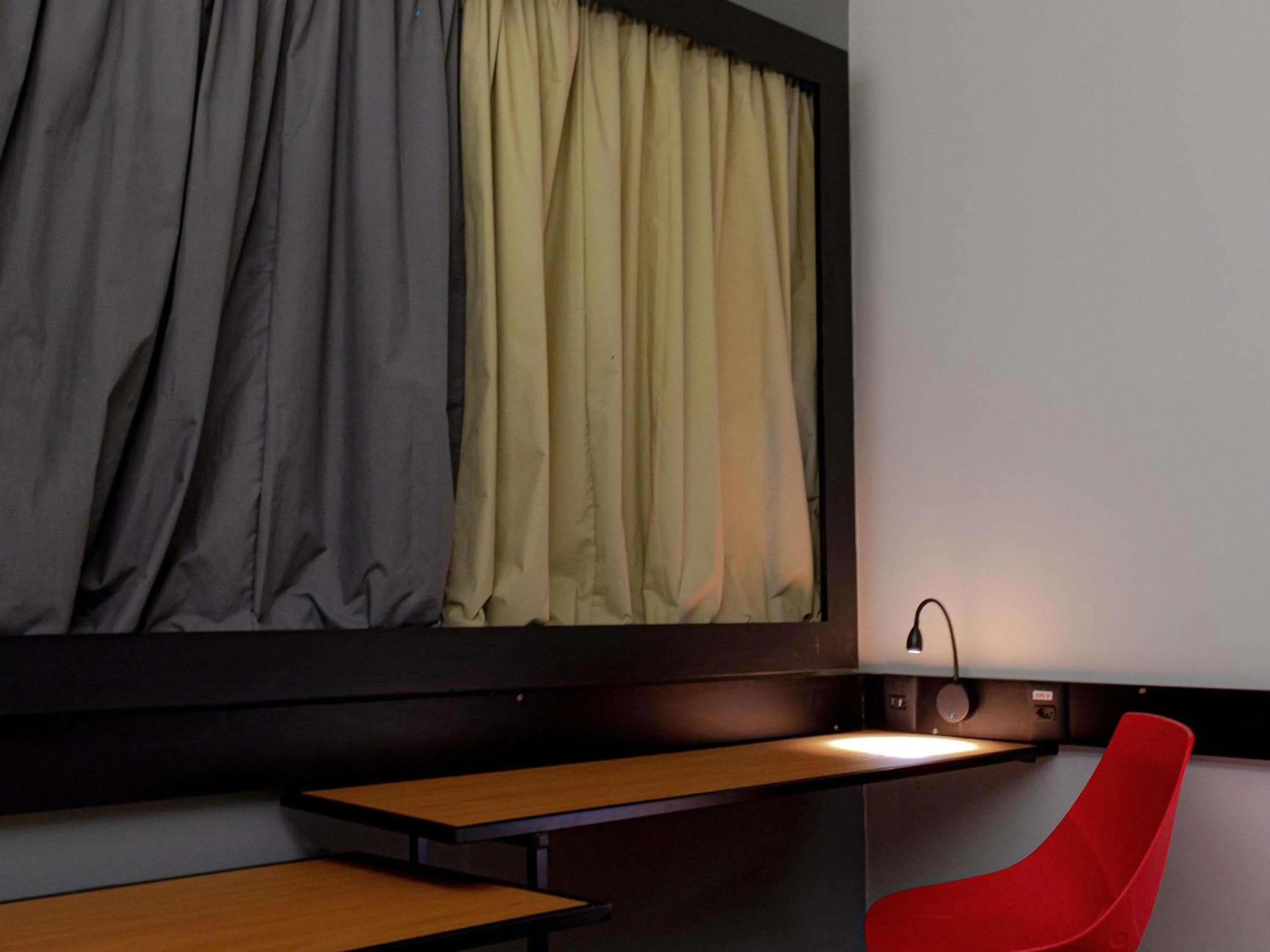 Bedroom in ibis Rio de Janeiro Santos Dumont