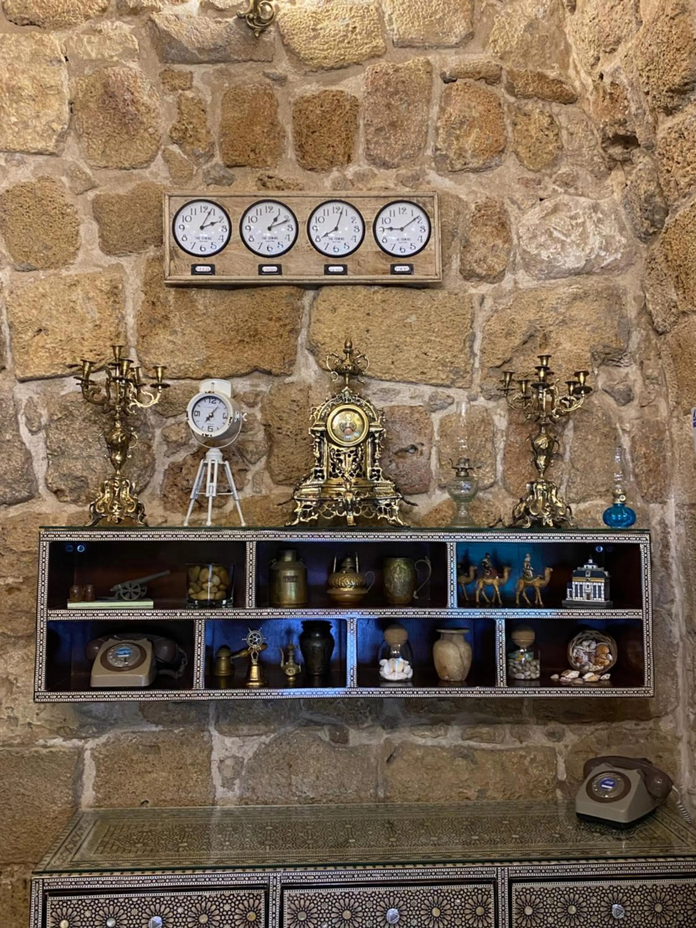 Property building in Bab al-sham funduk