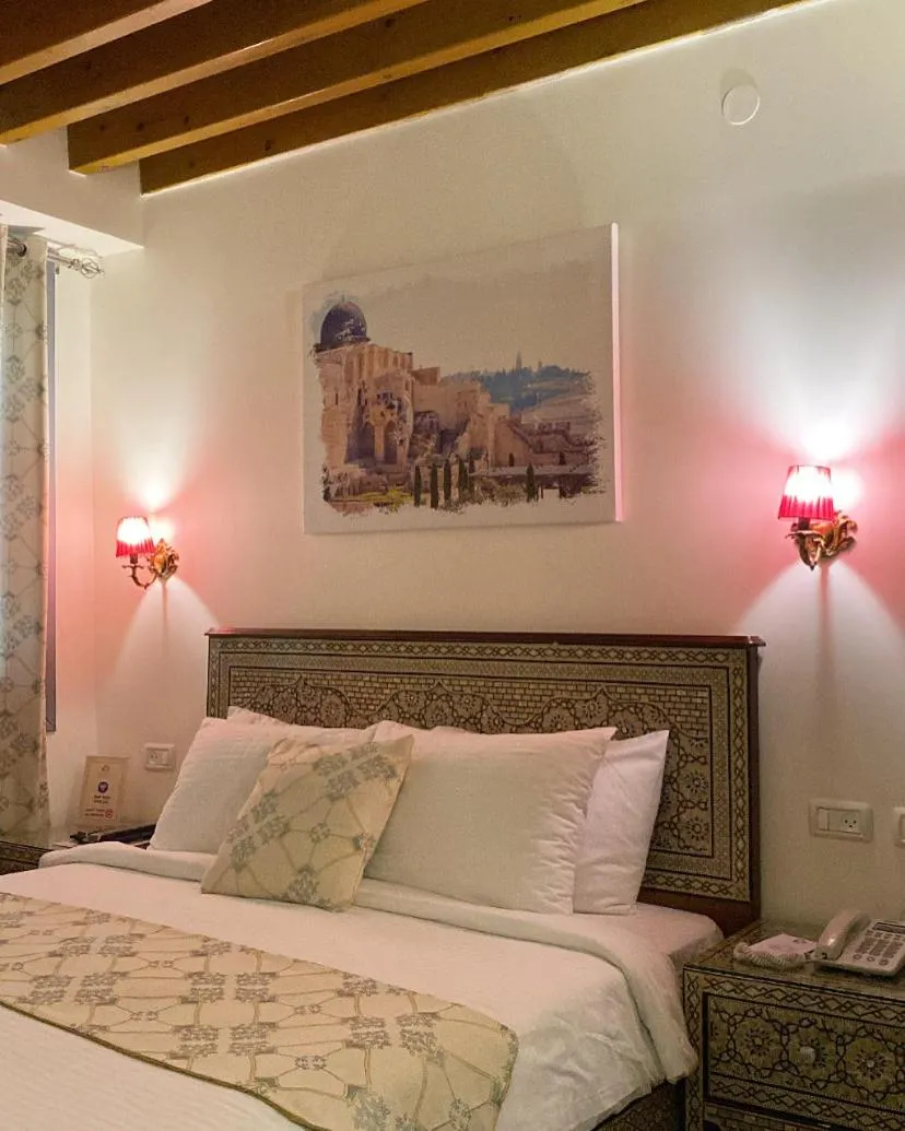 Bed in Bab al-sham funduk