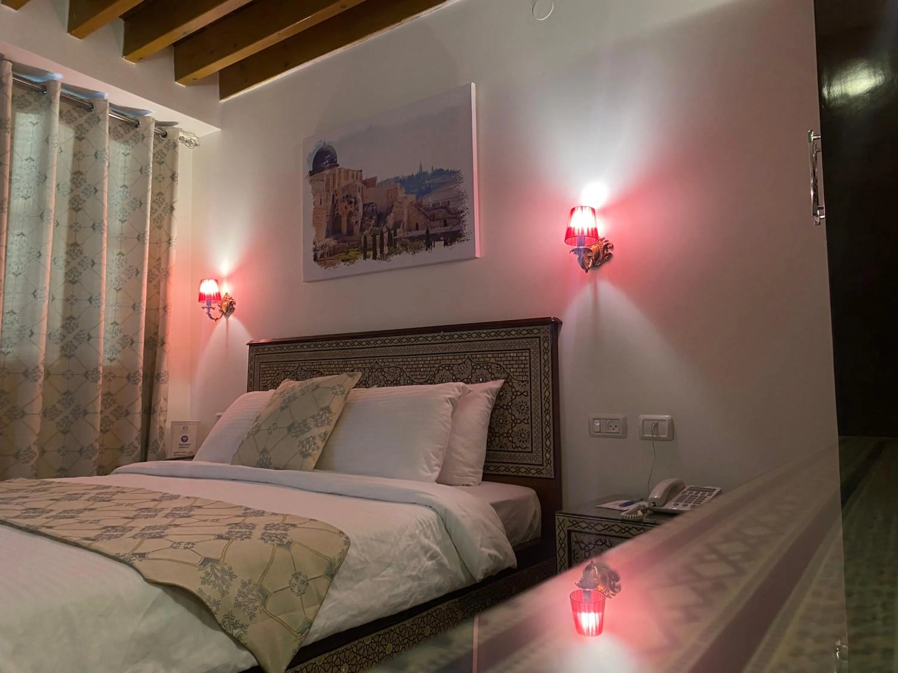 Bed in Bab al-sham funduk