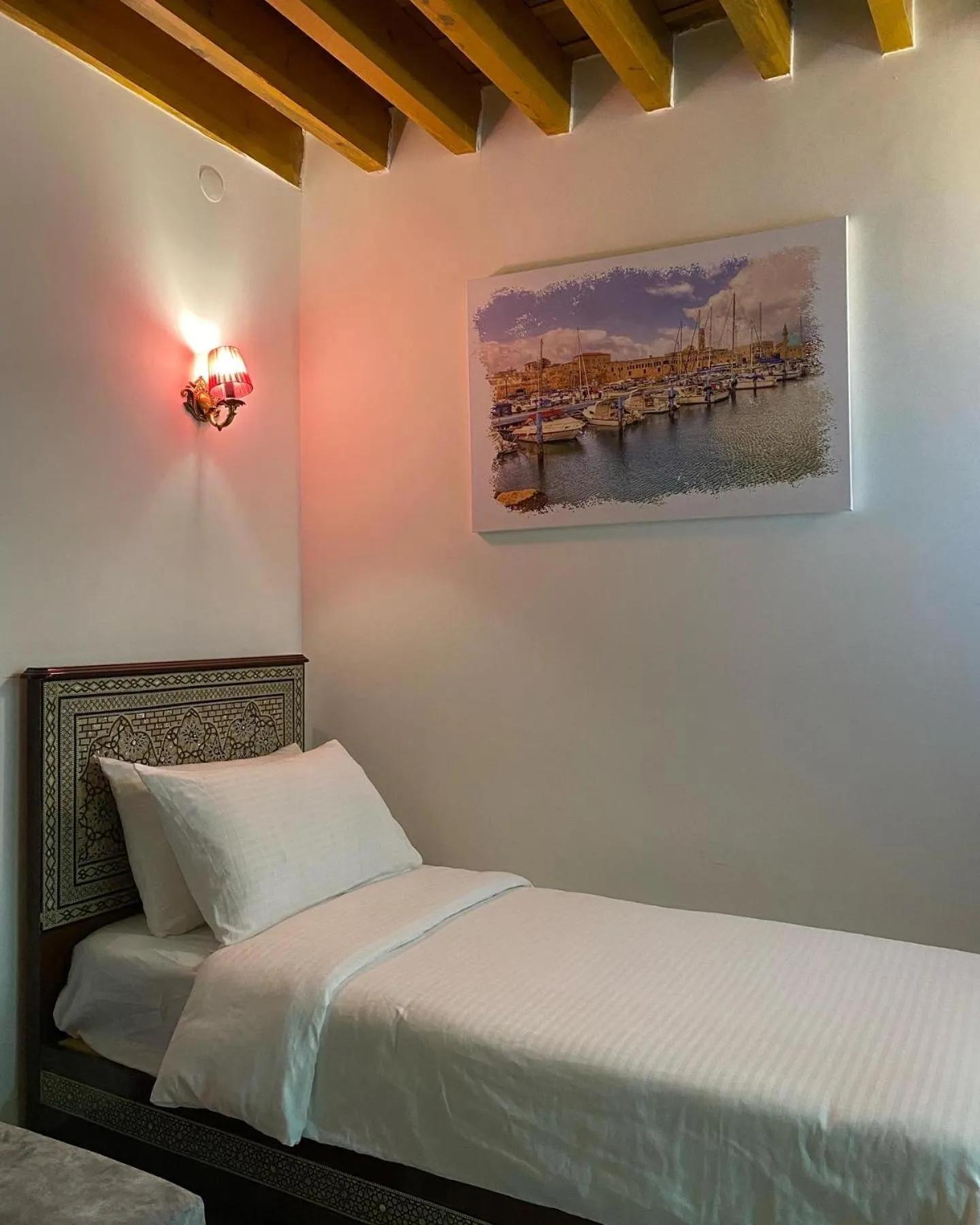 Bed in Bab al-sham funduk