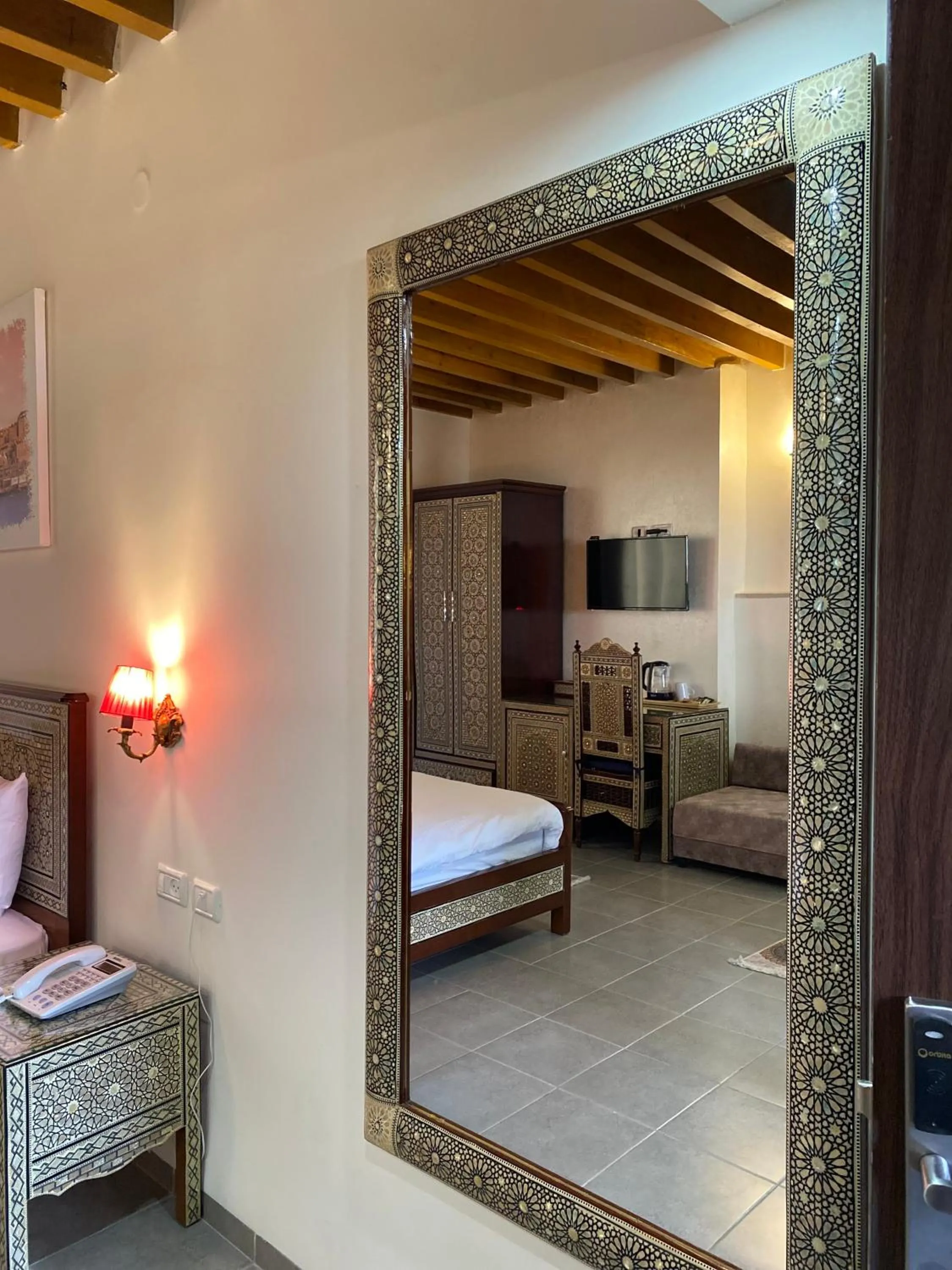 Bed in Bab al-sham funduk