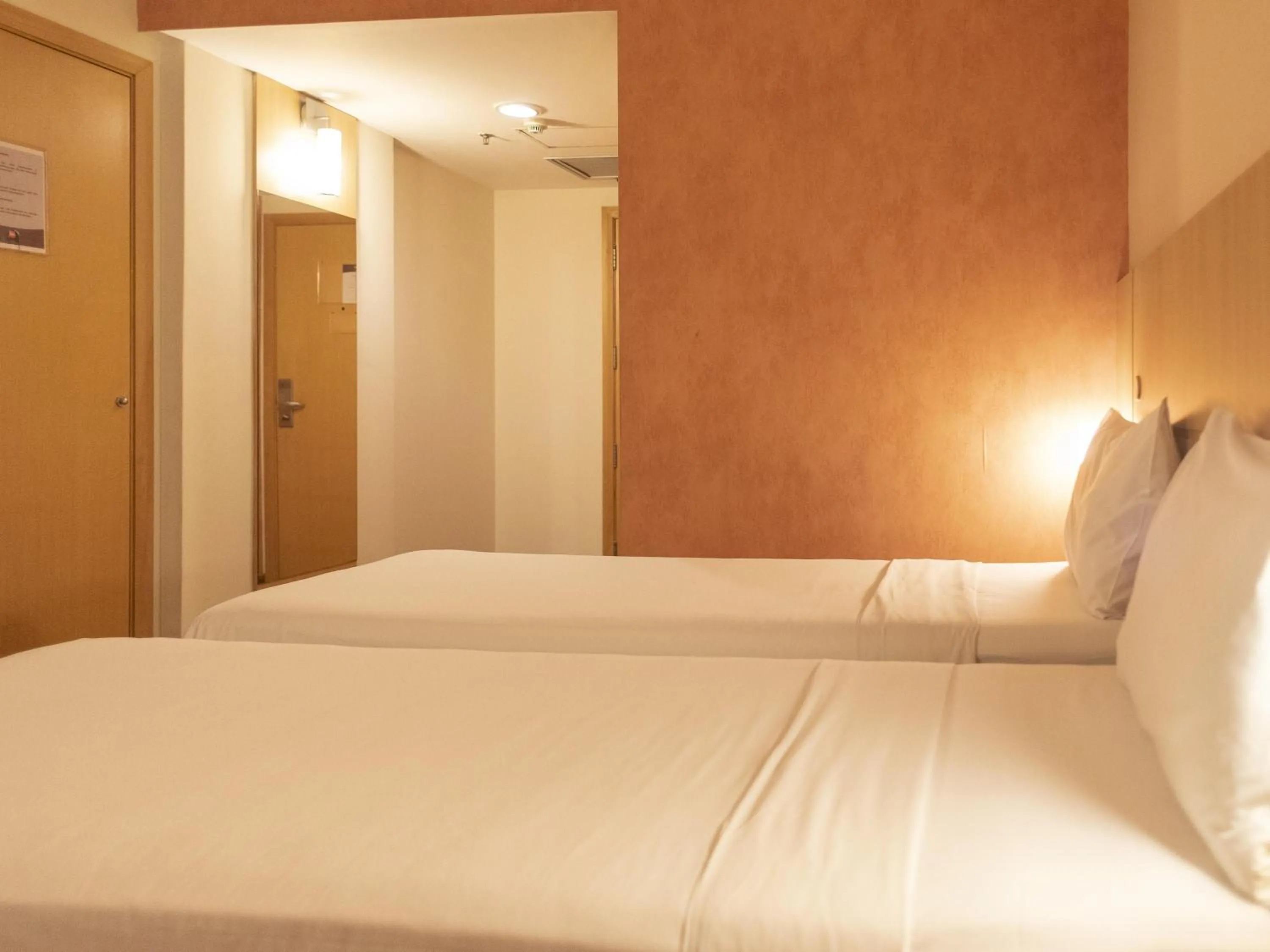 Bedroom, Bed in ibis Sao Paulo Barra Funda