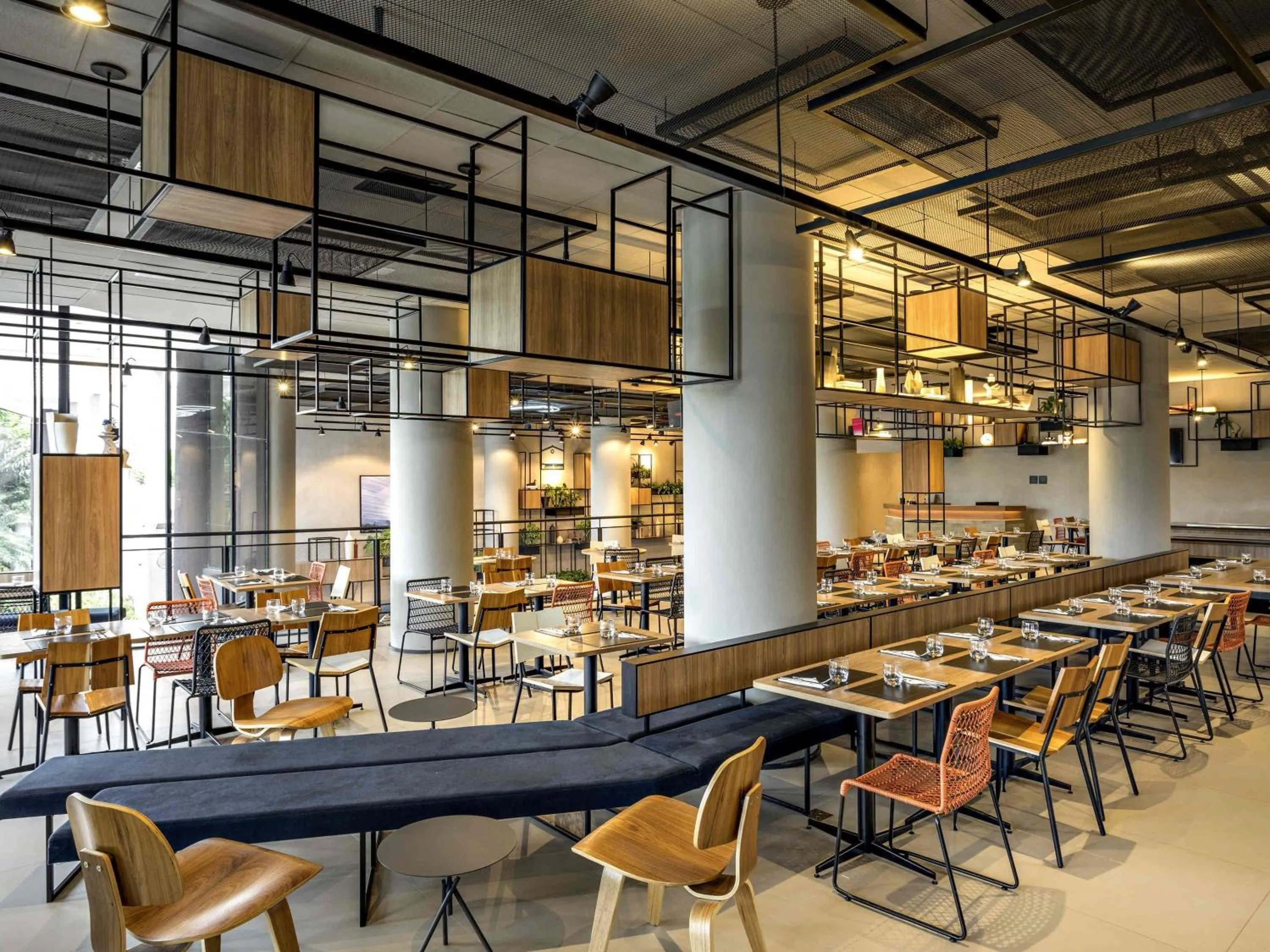 Restaurant/places to eat in ibis Sao Paulo Barra Funda