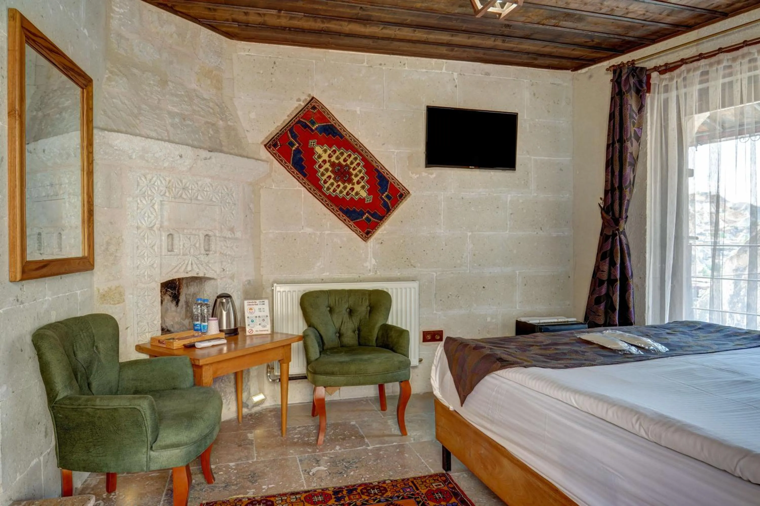 Decorative detail, Bed in Avilla Cave Hotel