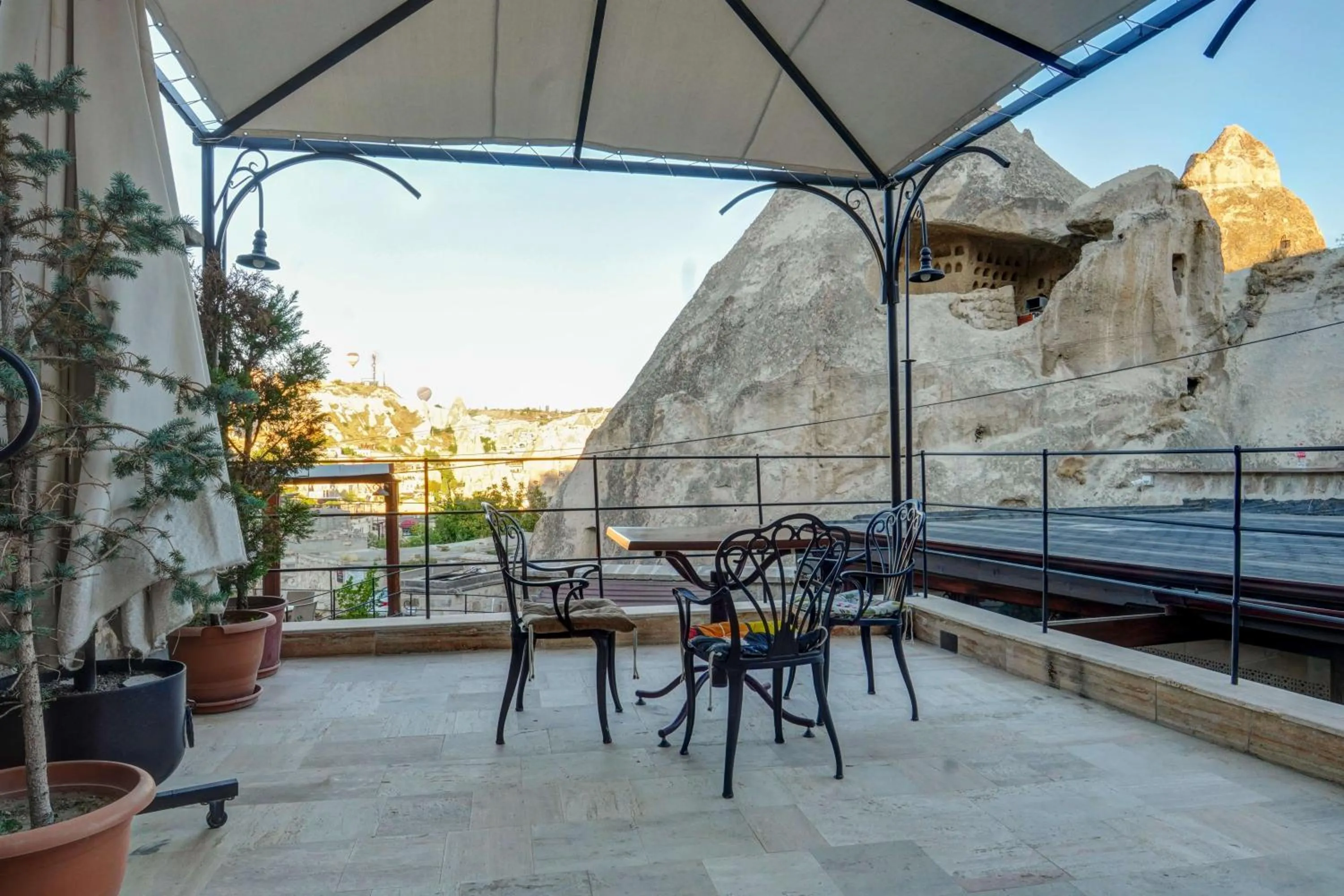 Day in Avilla Cave Hotel