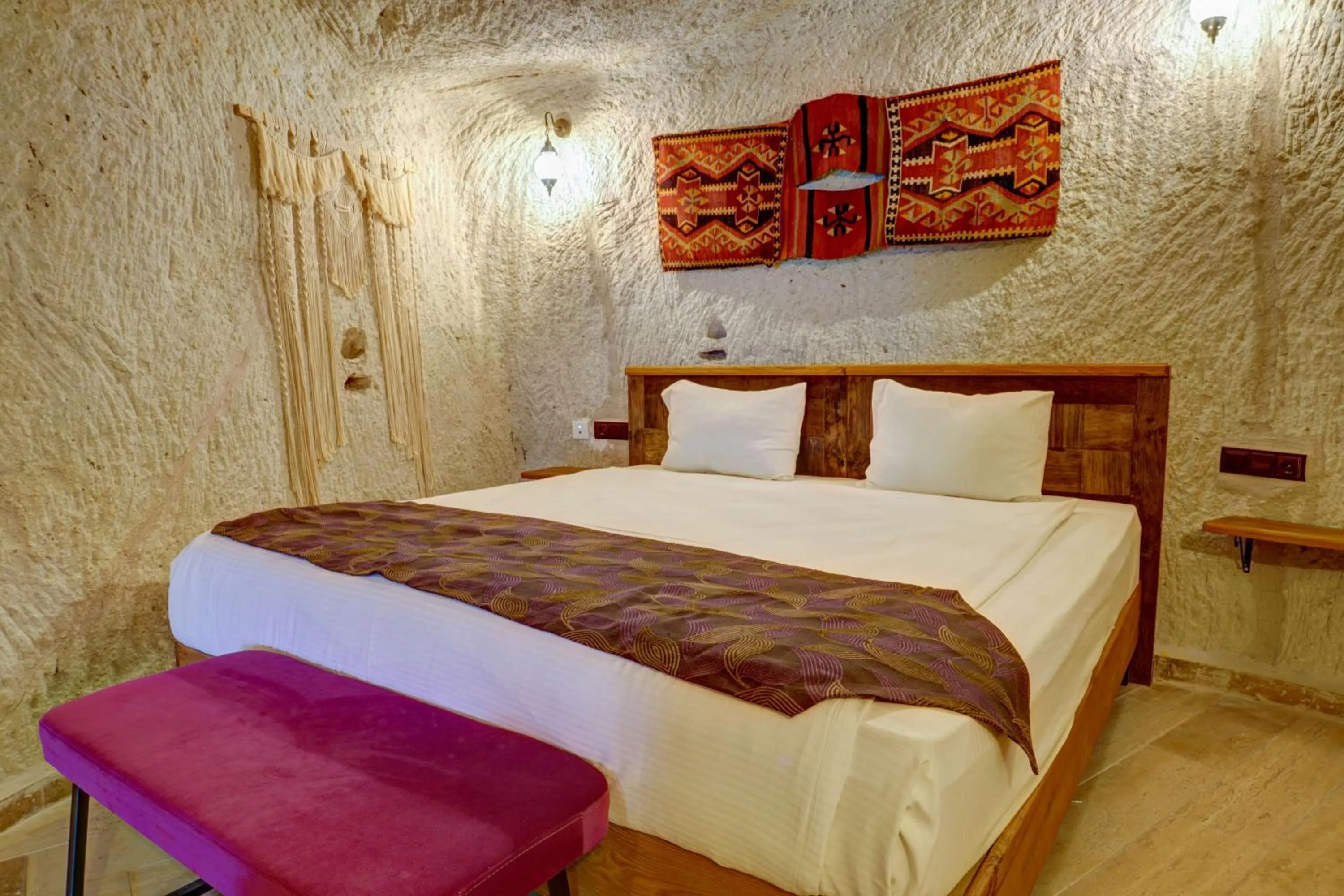 Bed in Avilla Cave Hotel