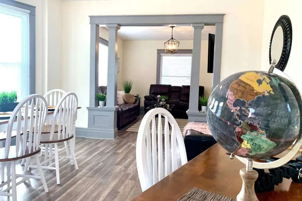 Dining area in The Hennepin House- With Private Yard & Parking, Minutes From Falls & Casino by Niagara Hospitality