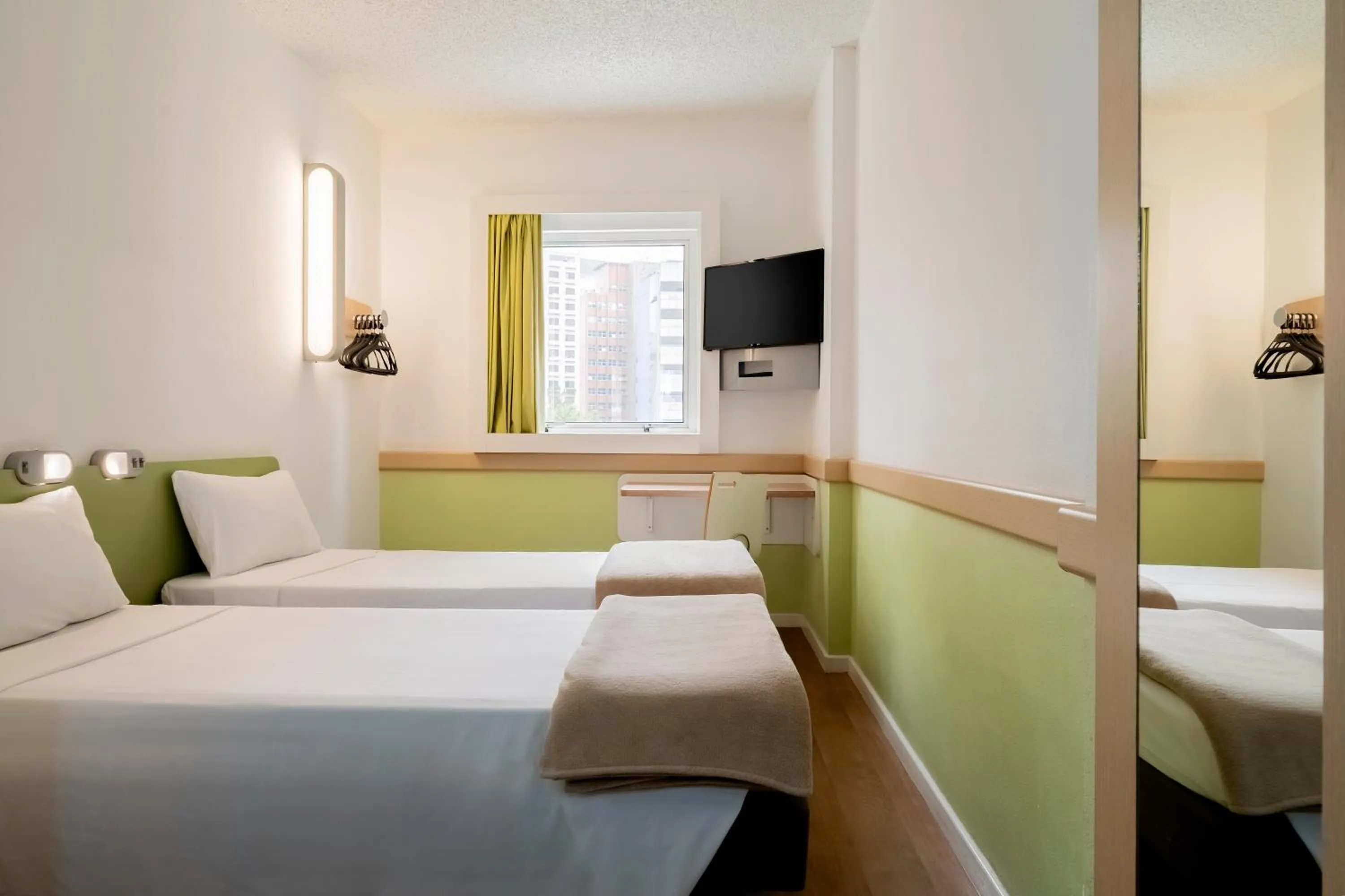 Bedroom, Bed in ibis budget Sao Paulo Paraiso