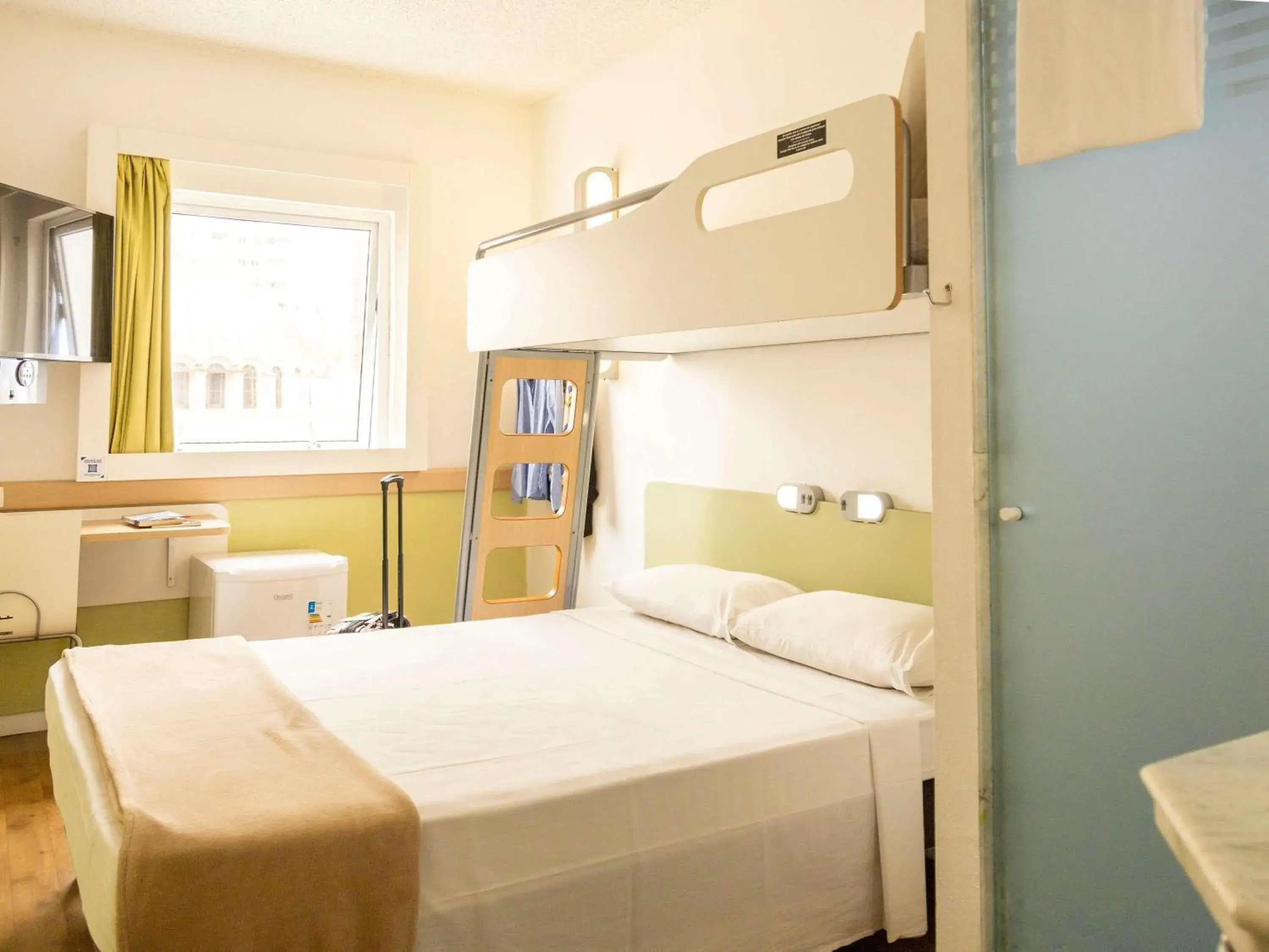 Superior Double Room with Pullout Bed in ibis budget Sao Paulo Paraiso Superior Double Room with Pullout Bed in ibis budget Sao Paulo Paraiso