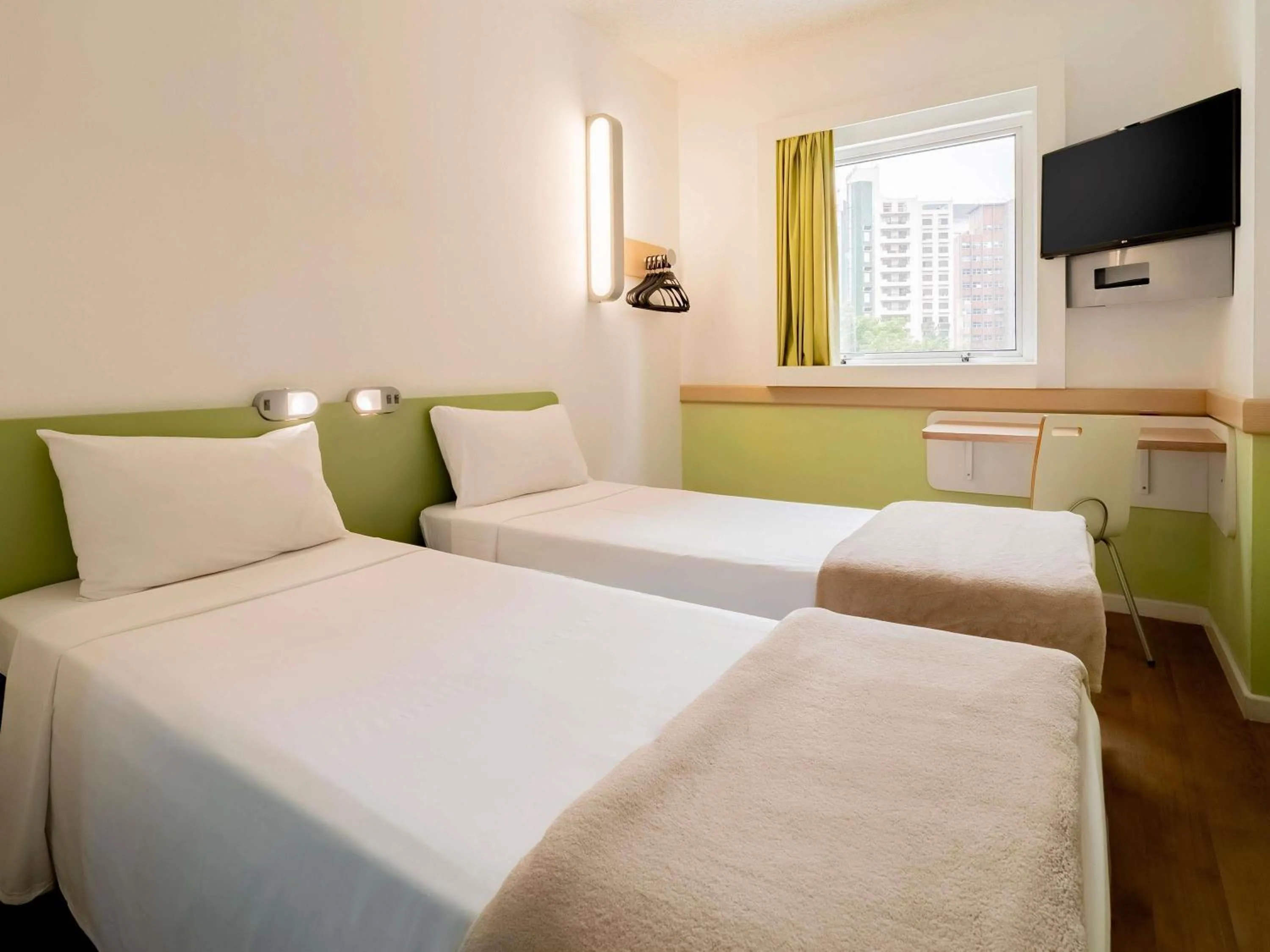 Bedroom, Bed in ibis budget Sao Paulo Paraiso