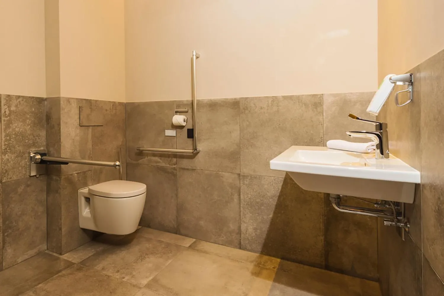 Toilet in Hotel Penzinghof