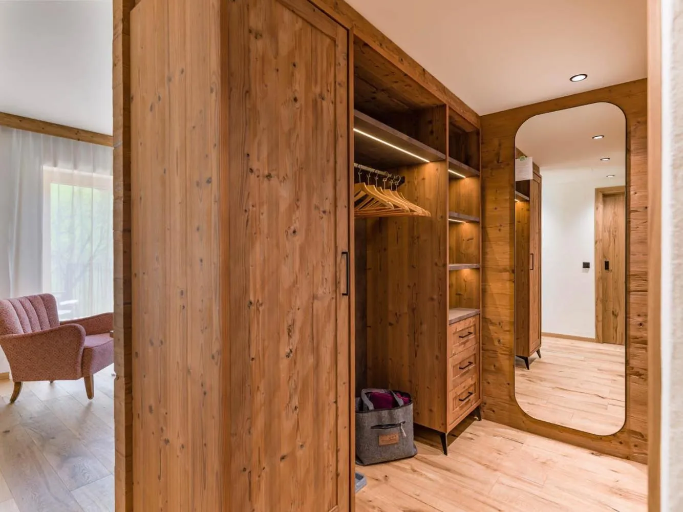 wardrobe in Hotel Penzinghof