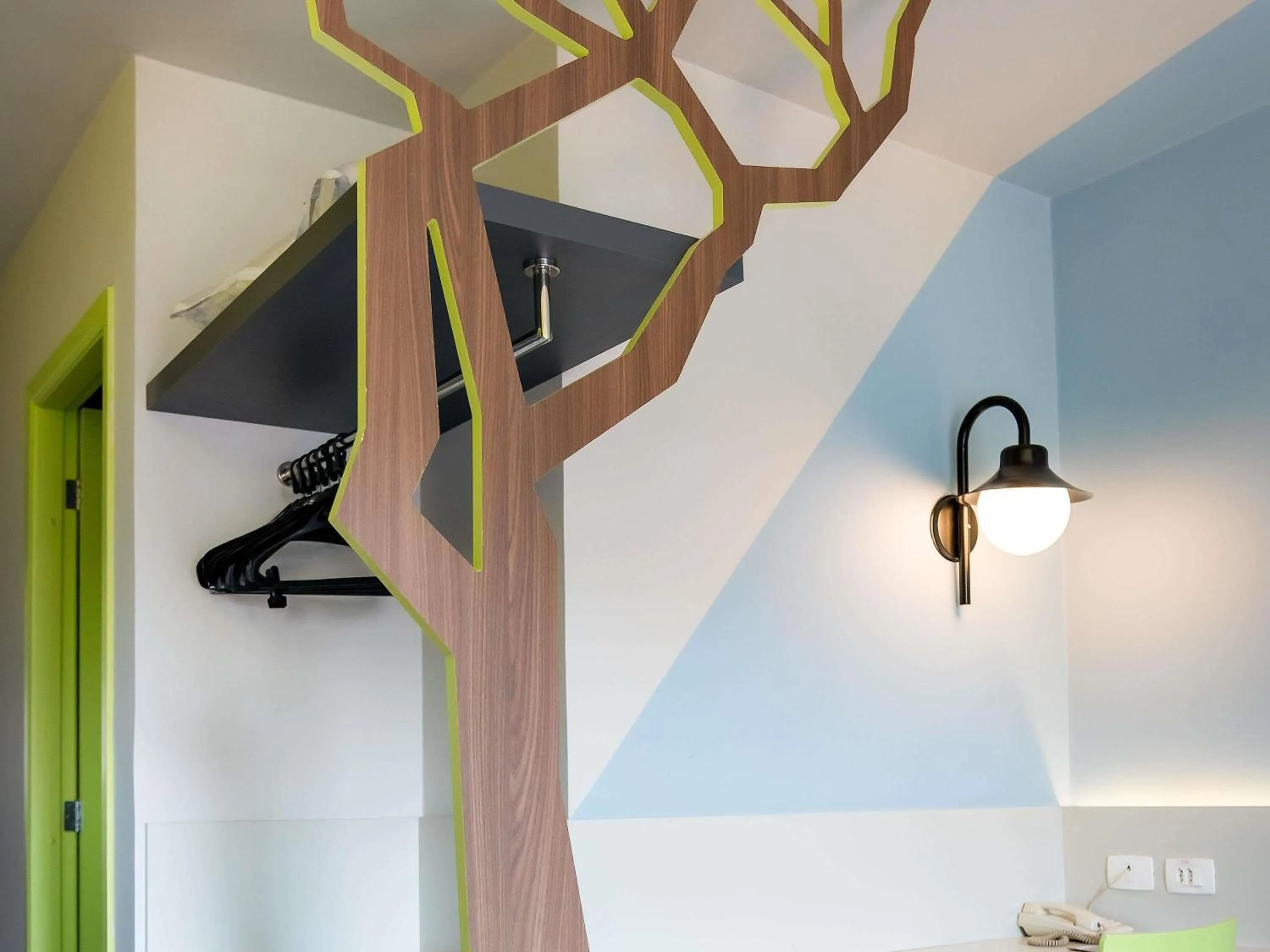 Bedroom in ibis Styles Curitiba Centro Civico