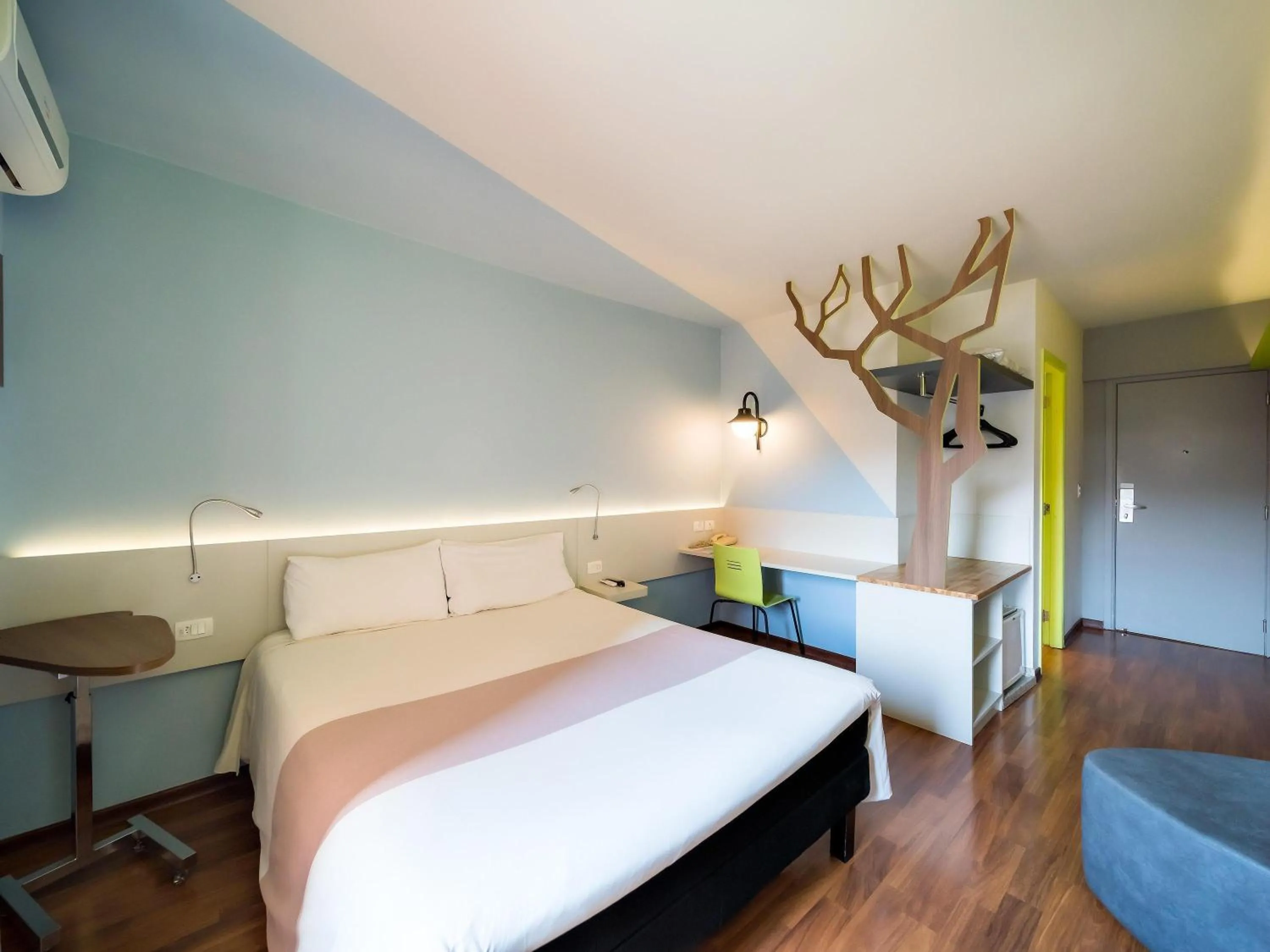 Property building, Bed in ibis Styles Curitiba Centro Civico