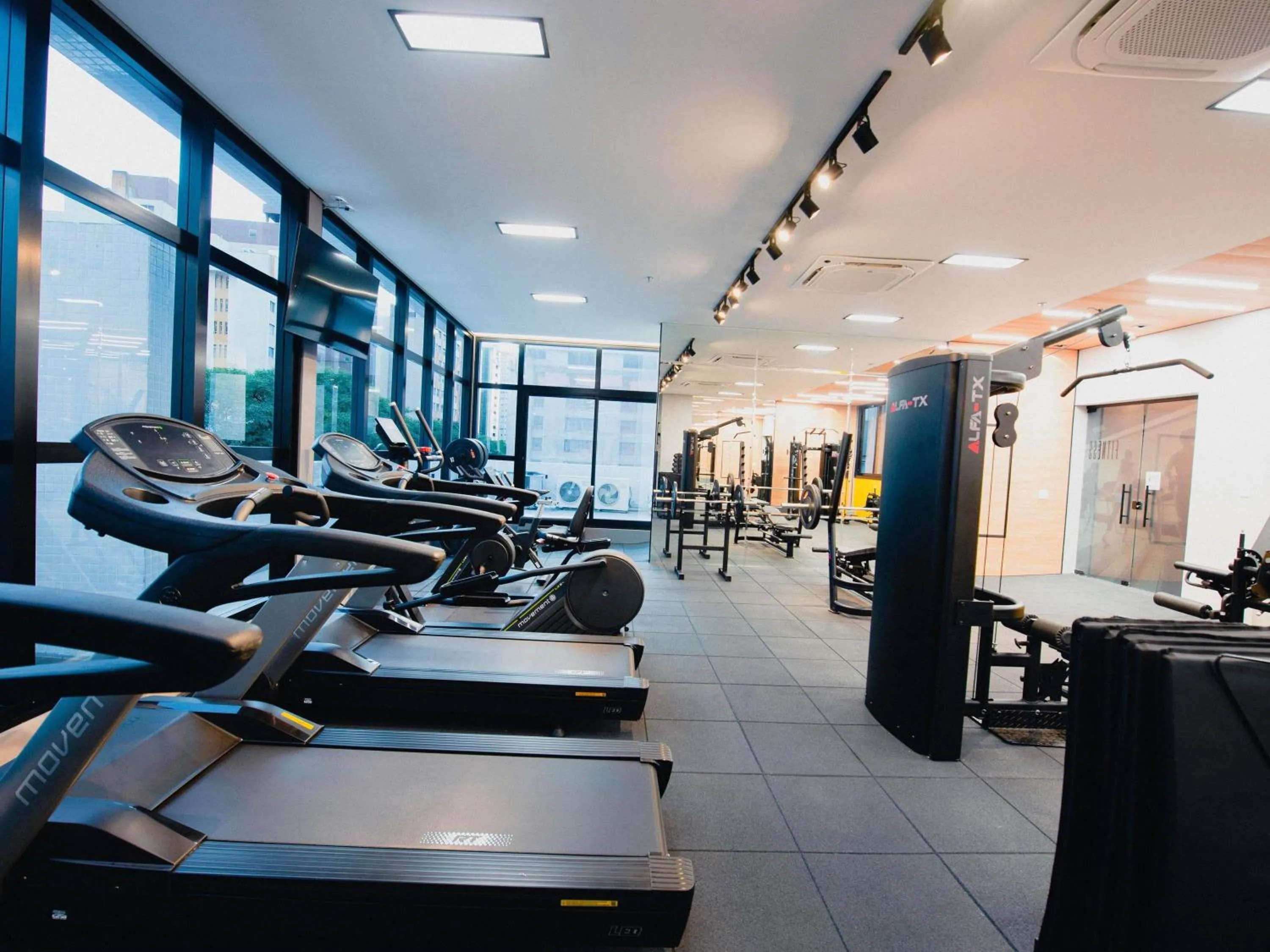 Fitness centre/facilities in ibis Curitiba Shopping