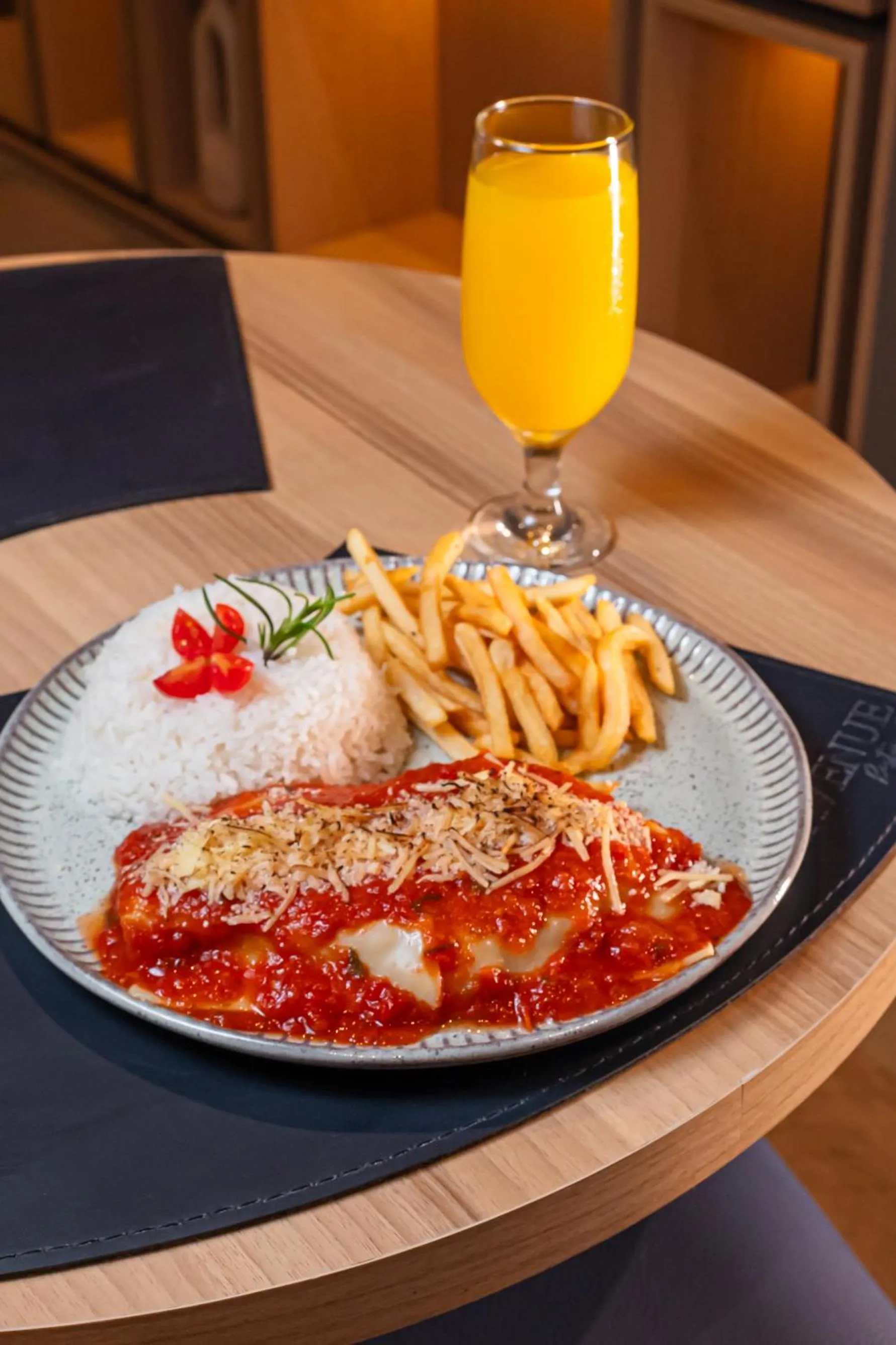 Food and drinks in Ibis Florianopolis