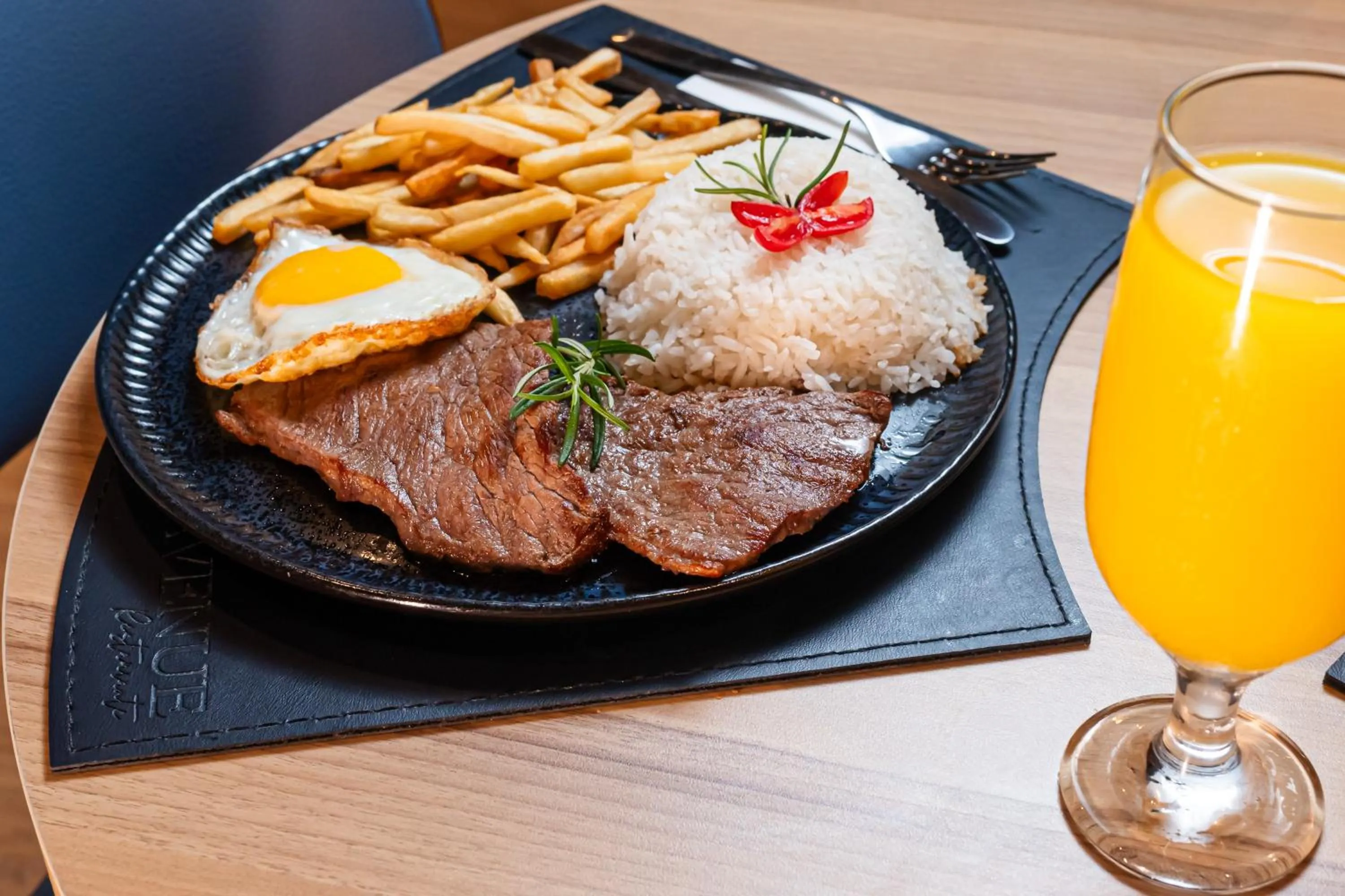 Food in Ibis Florianopolis