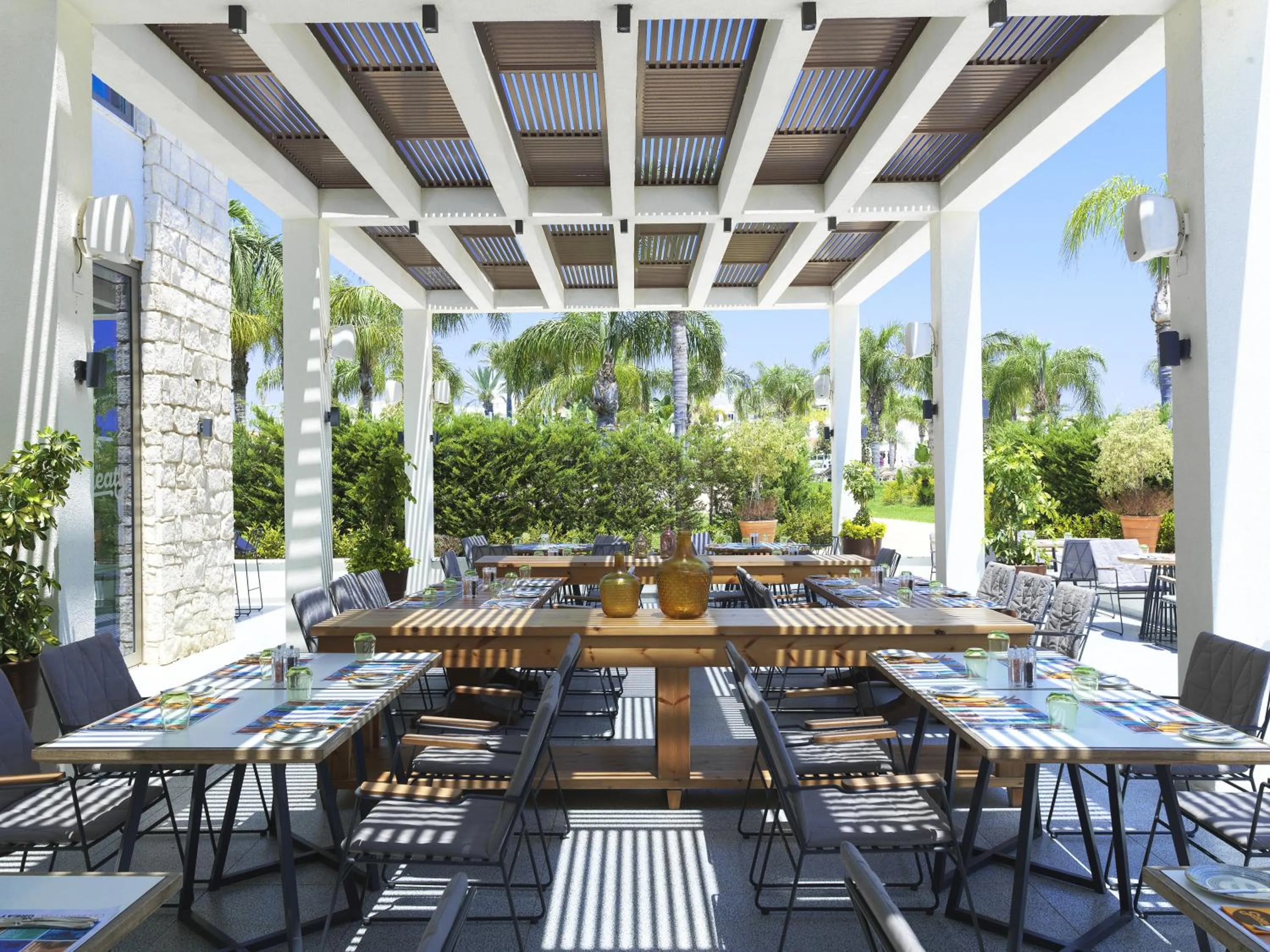 Restaurant/places to eat in Olympic Lagoon Resort Ayia Napa