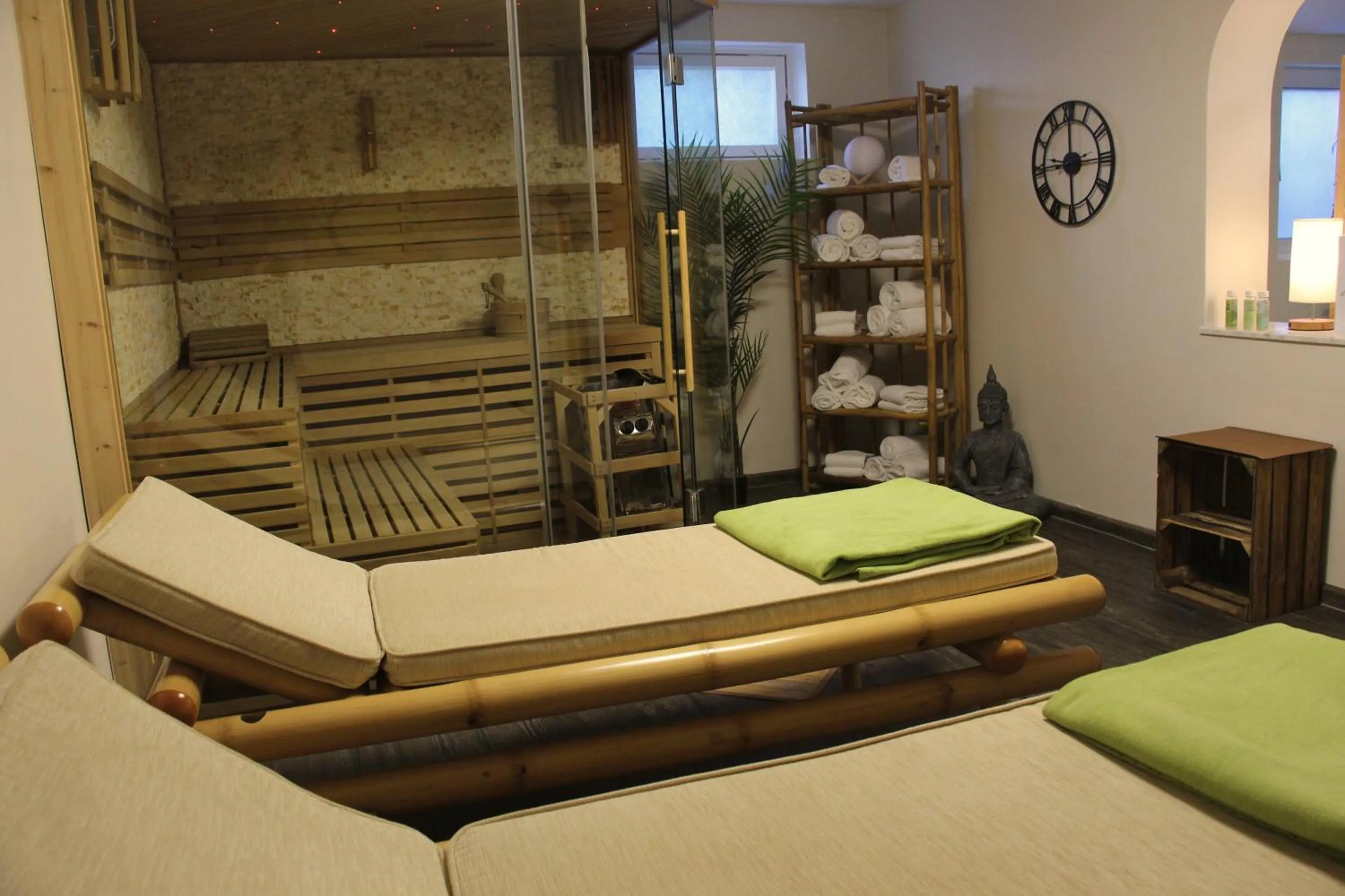 Sauna in REGIOHOTEL Germania Bad Harzburg - #DirektAmKurpark #Wellnessbereich #Frühstücksbuffet #FreeParking