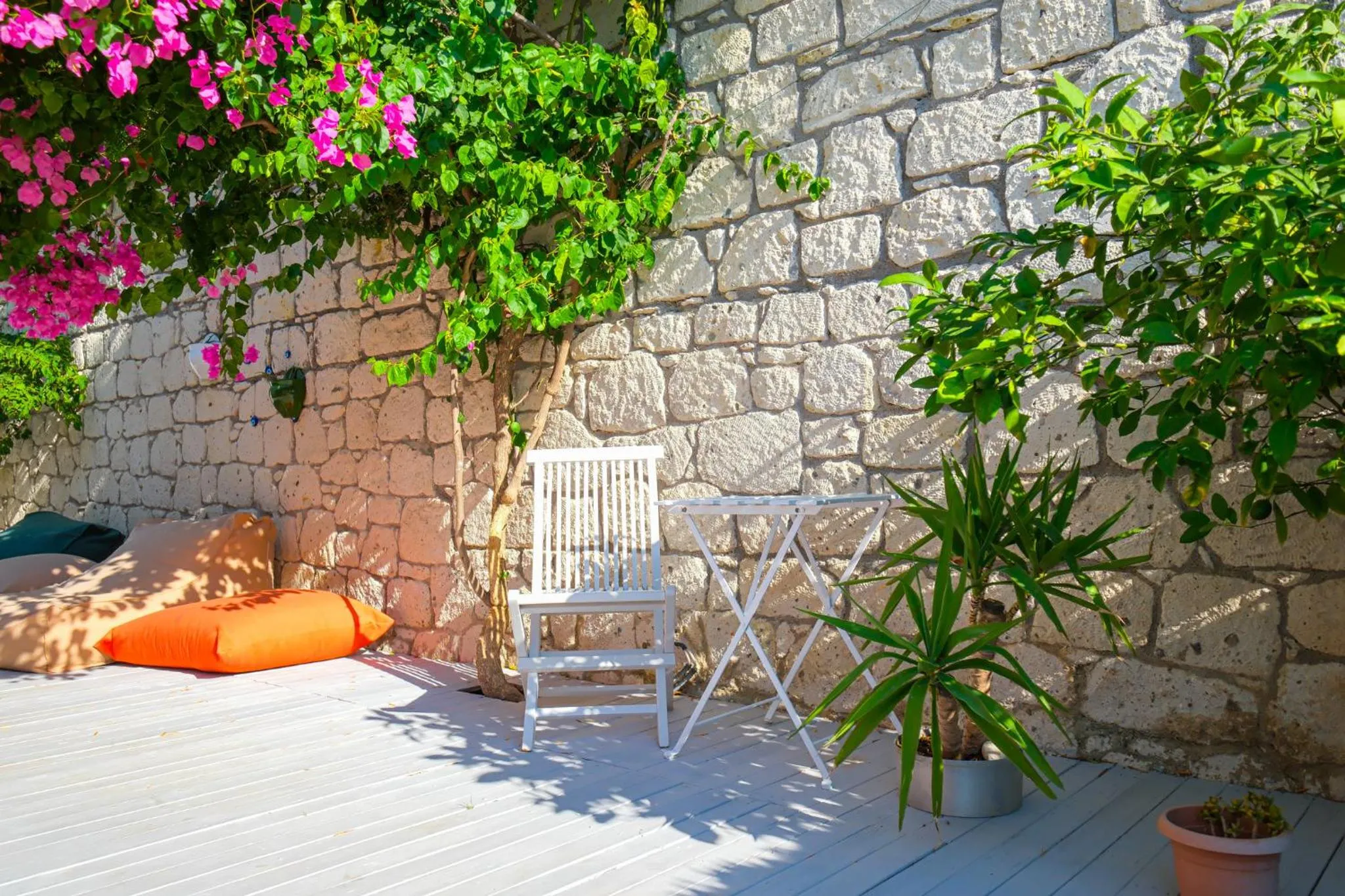 Garden in Kybele Alaçatı