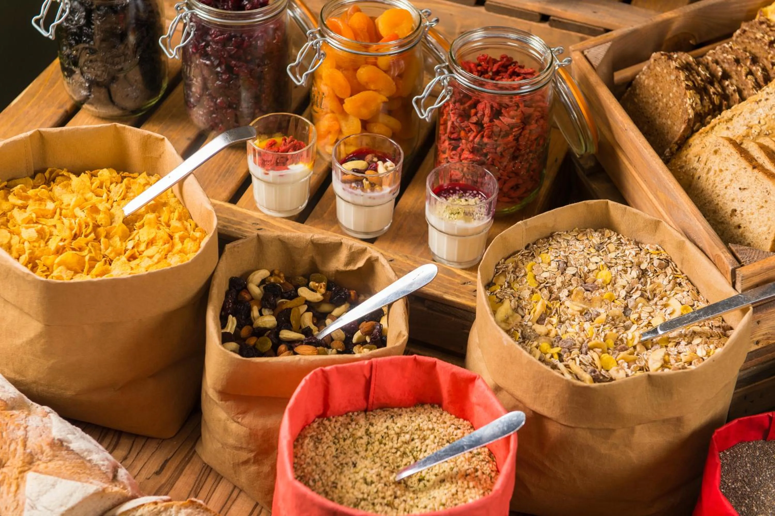 Breakfast in ibis Paris Tour Montparnasse 15eme