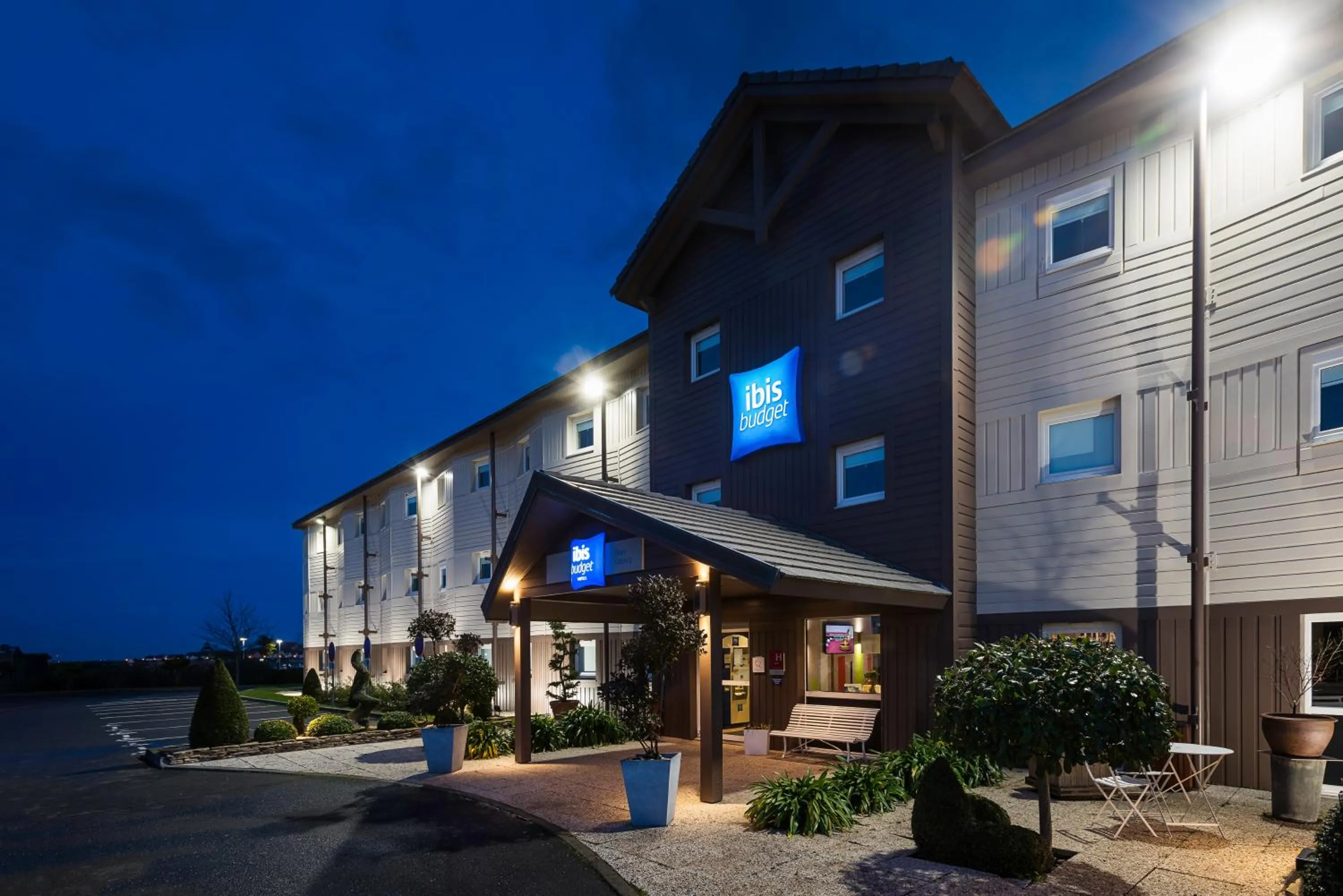 Facade/entrance in ibis budget Cabourg Dives sur Mer