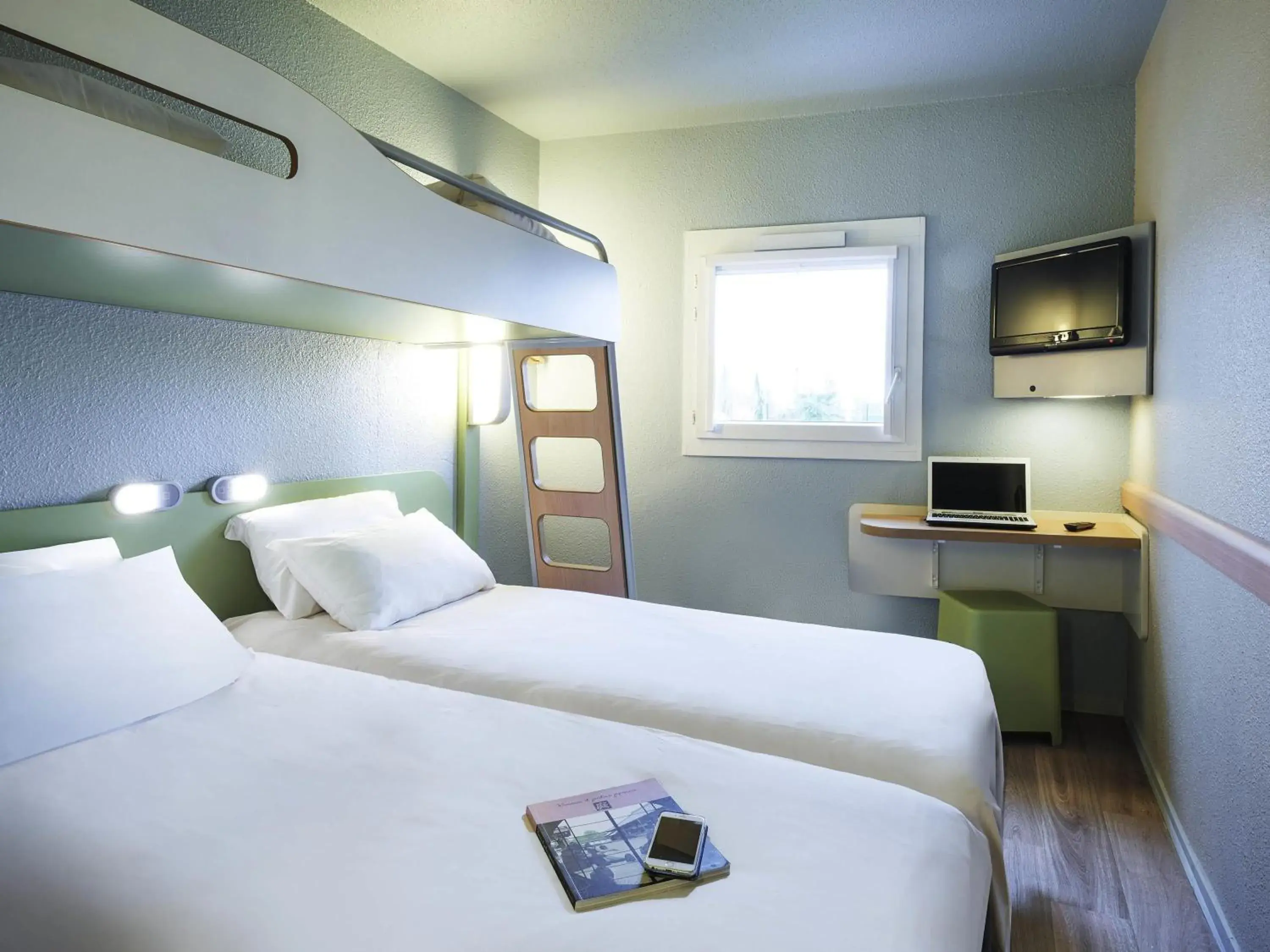 Twin Room in ibis budget Cabourg Dives sur Mer Twin Room in ibis budget Cabourg Dives sur Mer