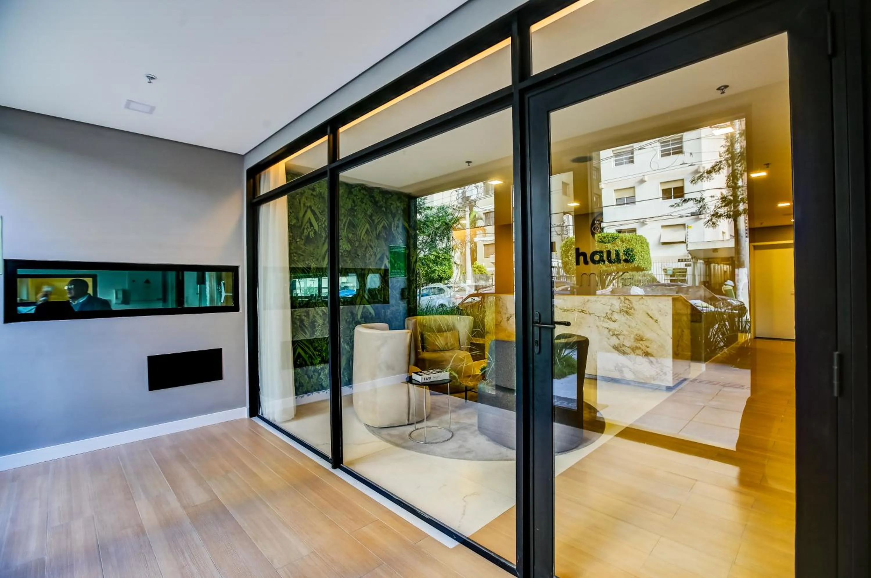 Facade/entrance in Roomo Vila Mariana Residencial