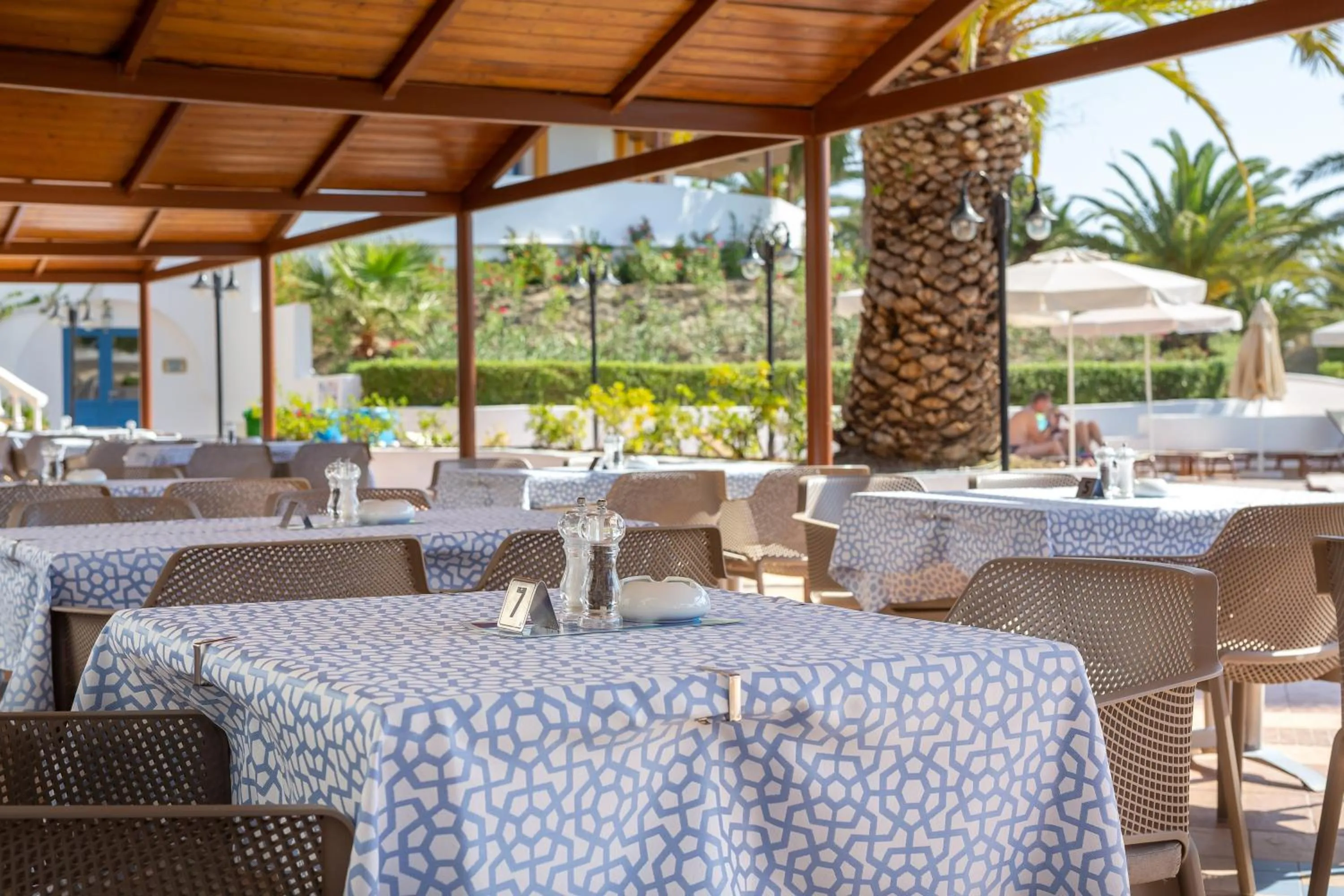 Restaurant/places to eat in Lagas Aegean Village