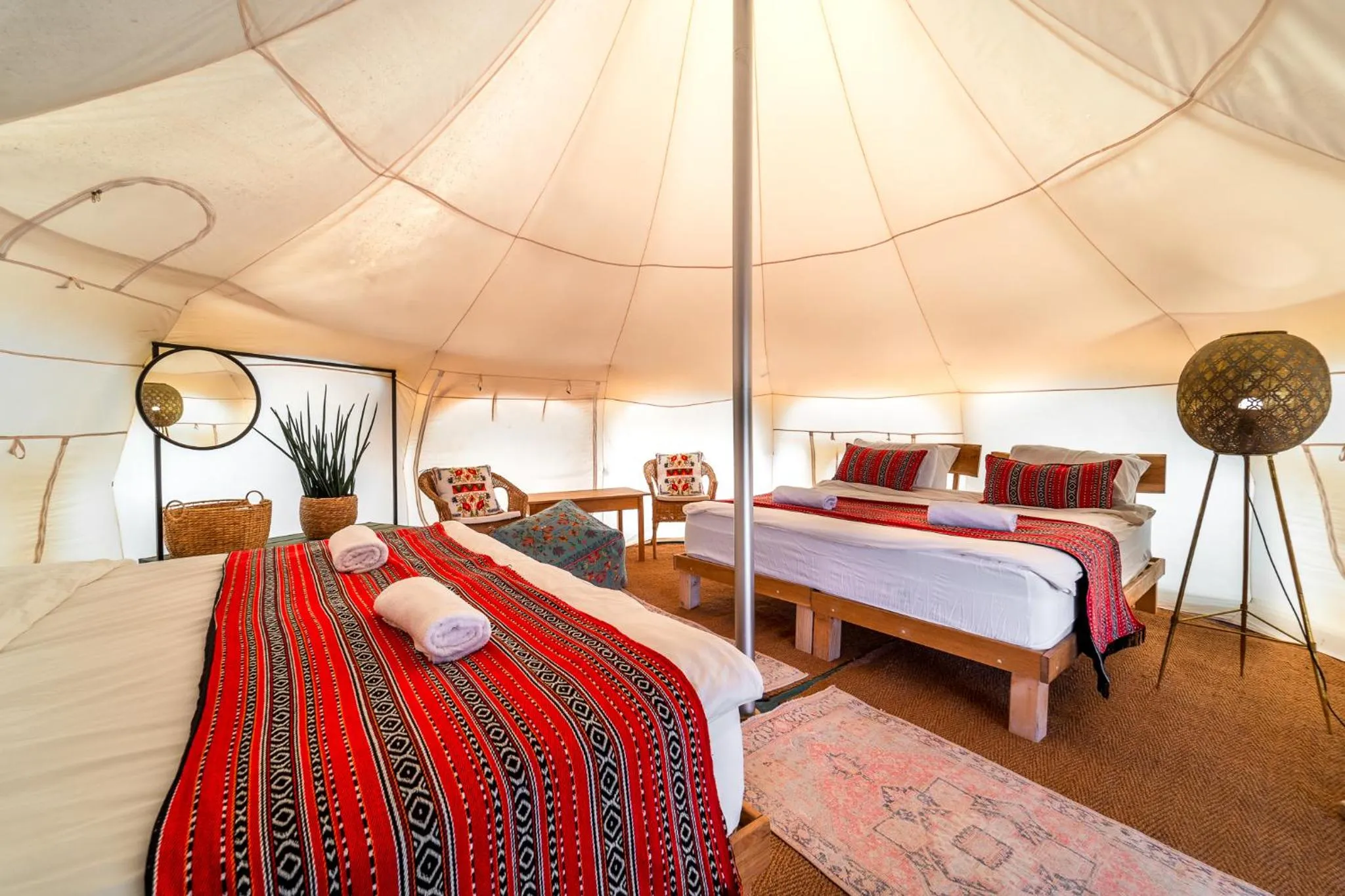 Bedroom, Bed in Selina Ramon