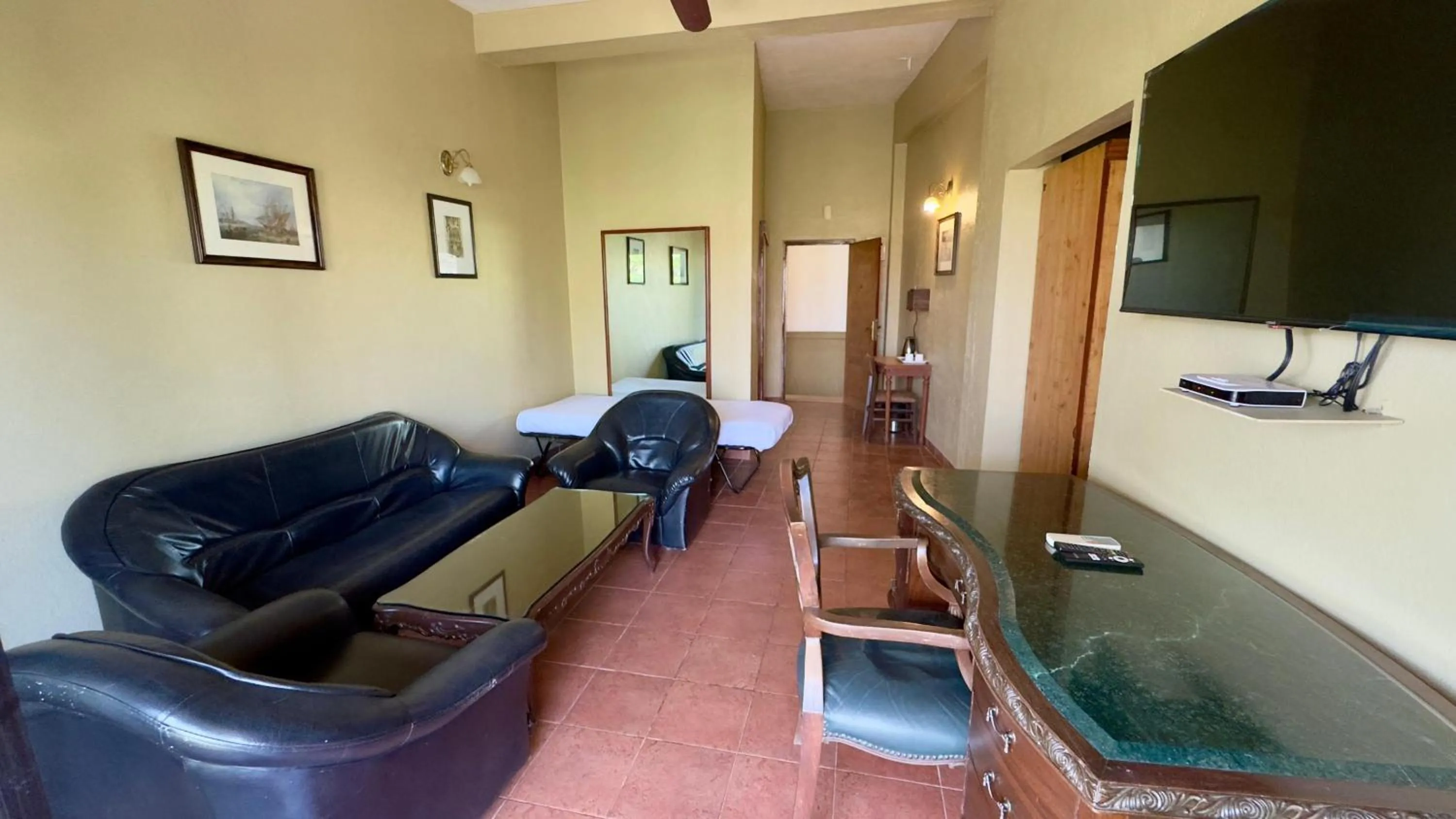 TV and multimedia in Upper Deck Resort - Highest Peak, Lonavala