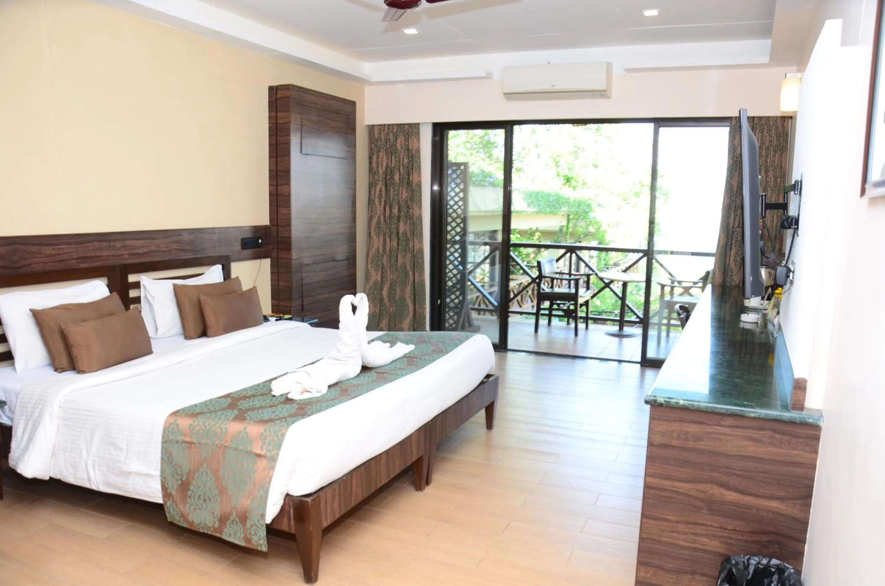 Photo of the whole room, Bed in Upper Deck Resort - Highest Peak, Lonavala