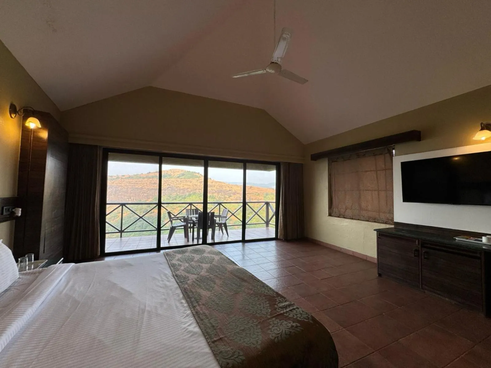 Bed in Upper Deck Resort - Highest Peak, Lonavala