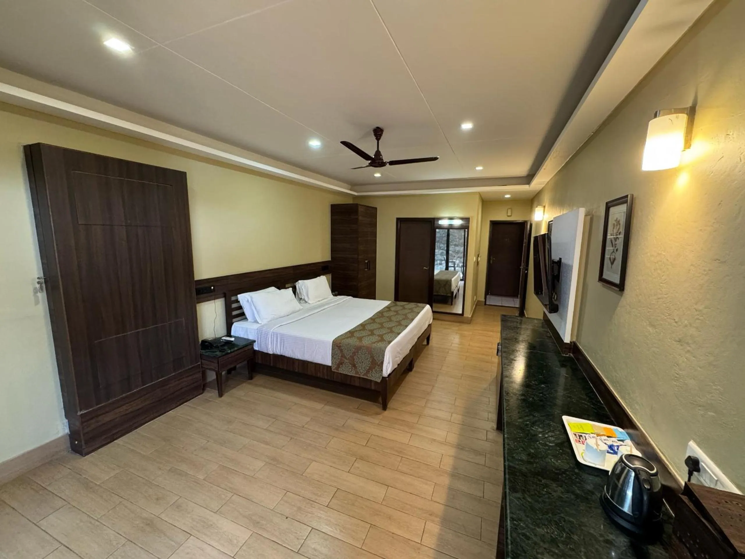 Bedroom, Bed in Upper Deck Resort - Highest Peak, Lonavala