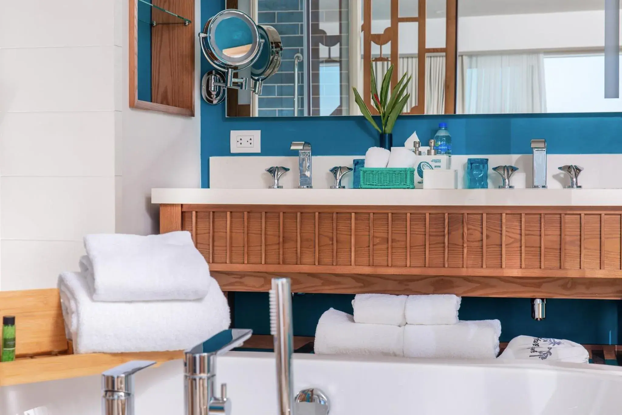 Junior Suite with Pool View in Margaritaville Beach Resort Cap Cana Hammock - An Adults Only All-Inclusive Experience Junior Suite with Pool View in Margaritaville Beach Resort Cap Cana Hammock - An Adults Only All-Inclusive Experience