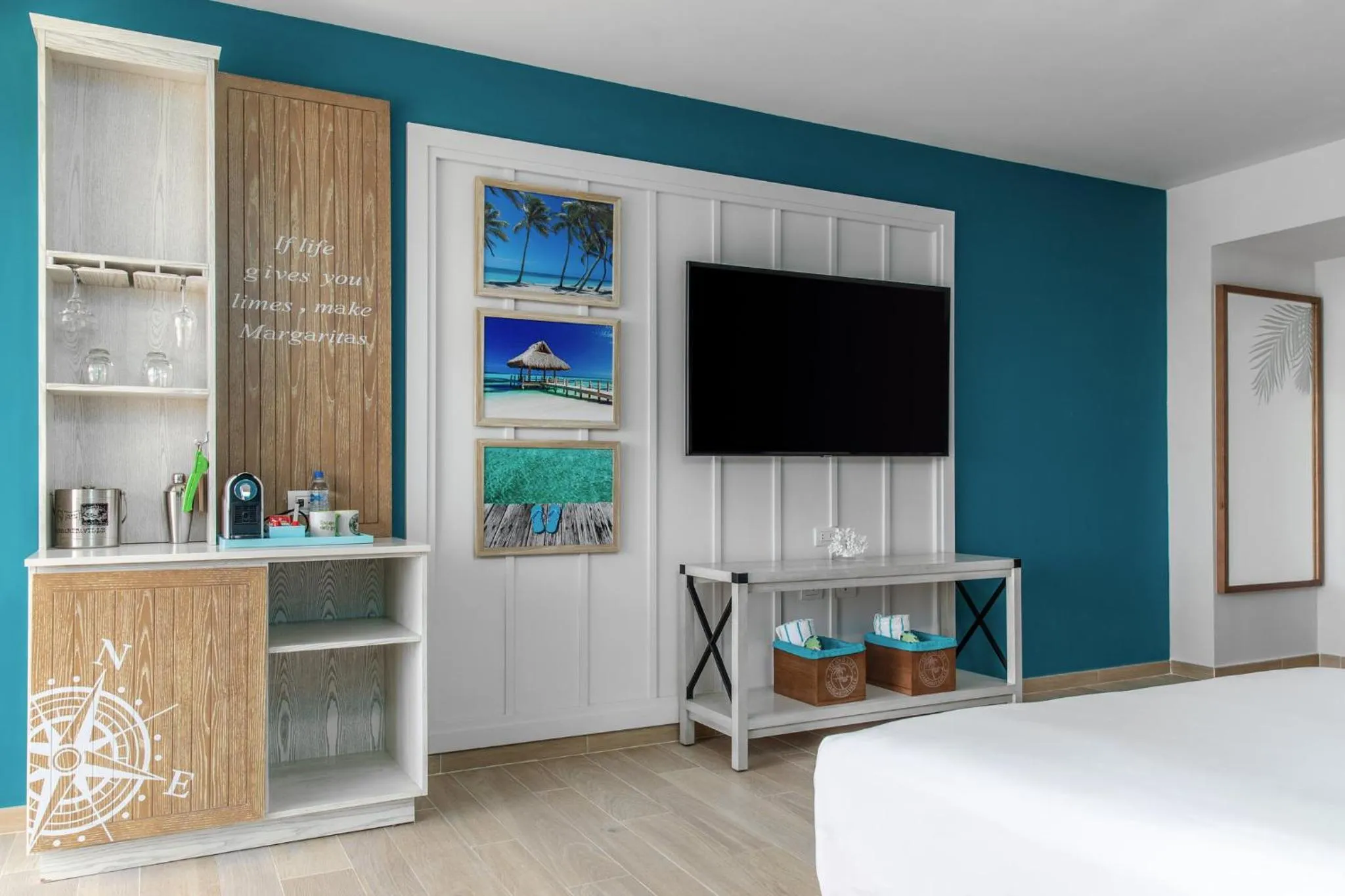 Living room in Margaritaville Beach Resort Cap Cana Hammock - An Adults Only All-Inclusive Experience