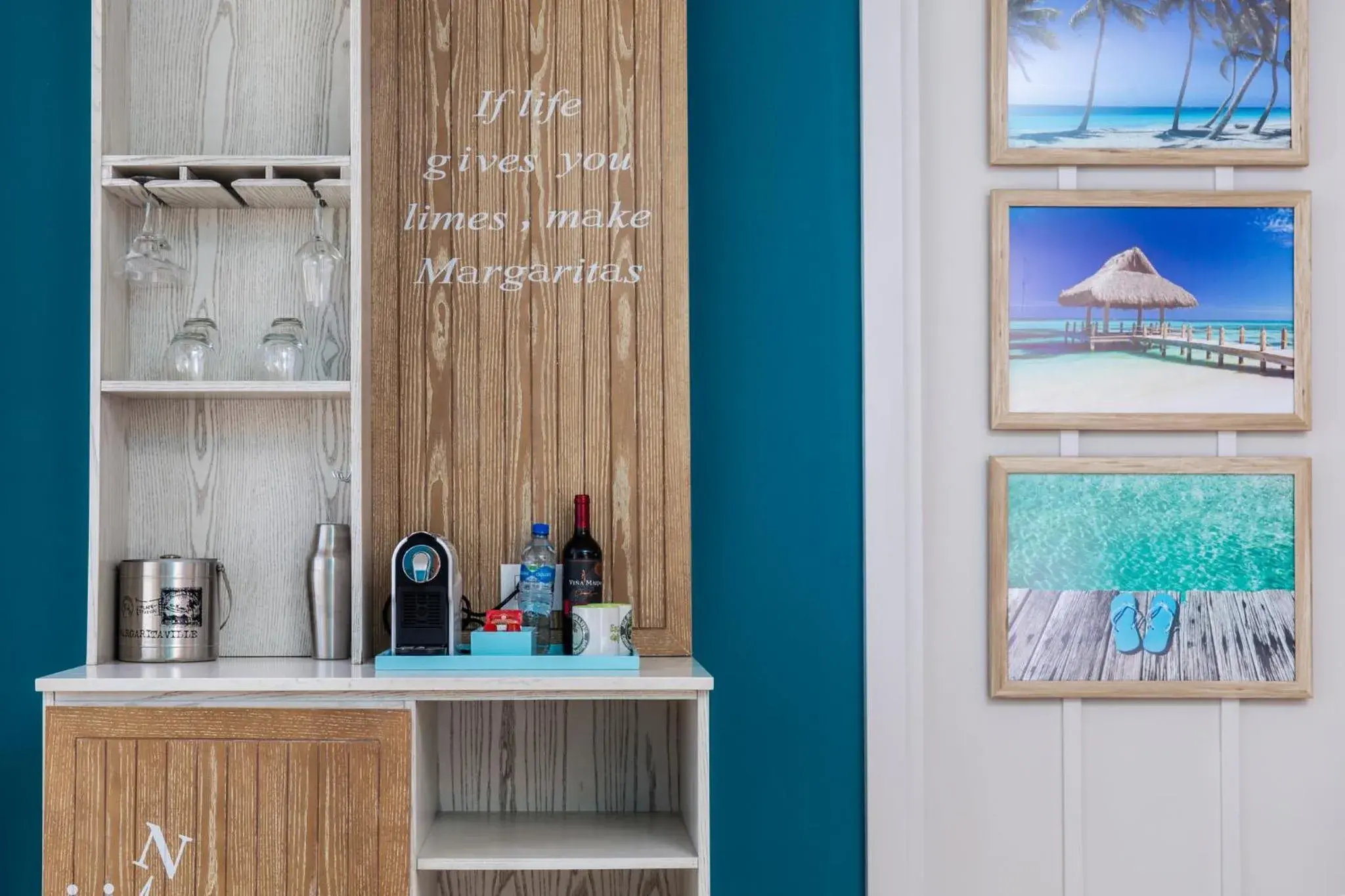 Junior Suite with Ocean View in Margaritaville Beach Resort Cap Cana Hammock - An Adults Only All-Inclusive Experience Junior Suite with Ocean View in Margaritaville Beach Resort Cap Cana Hammock - An Adults Only All-Inclusive Experience