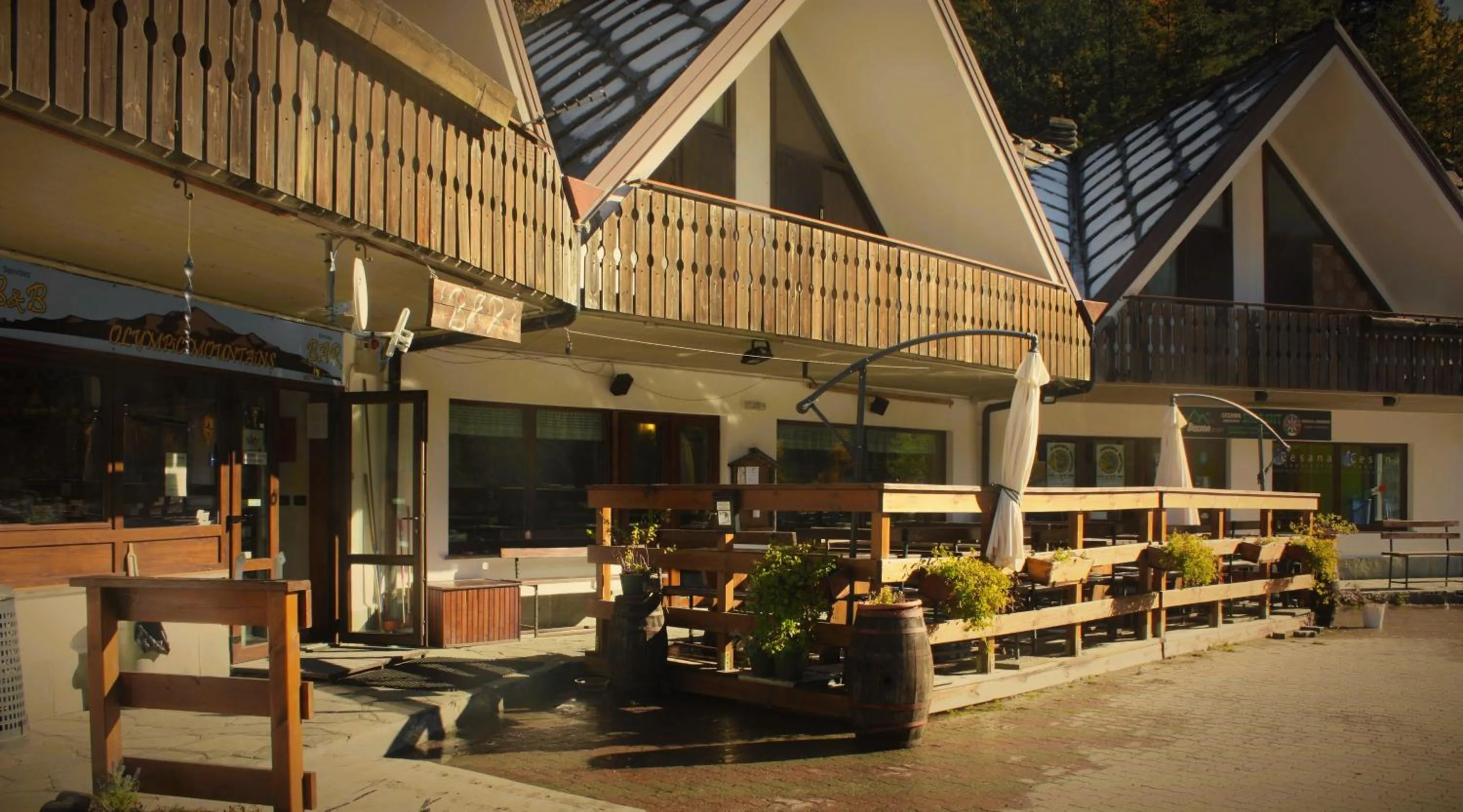 Facade/entrance in Olympic Mountains