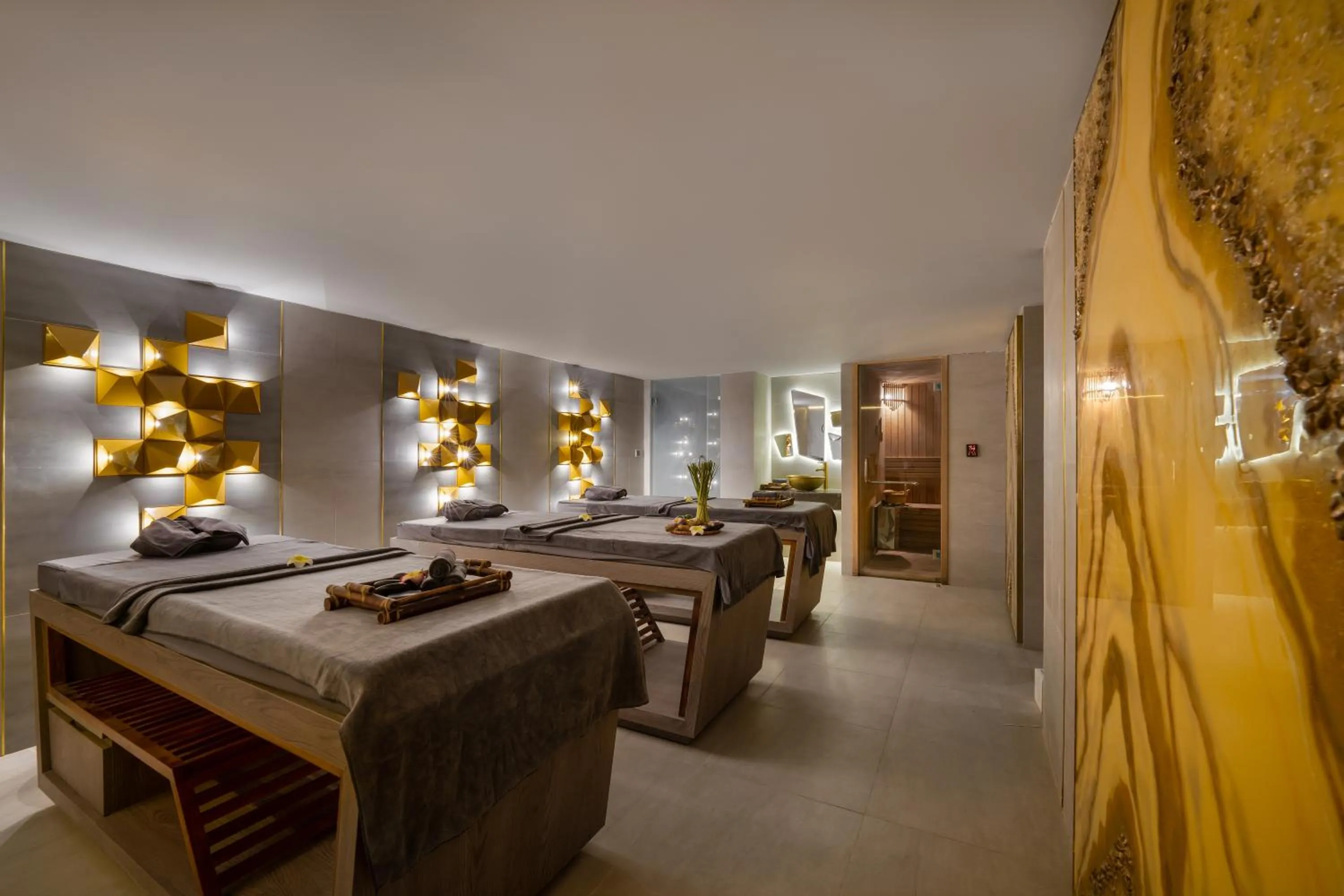 Spa and wellness centre/facilities in M SUITE Danang Beach