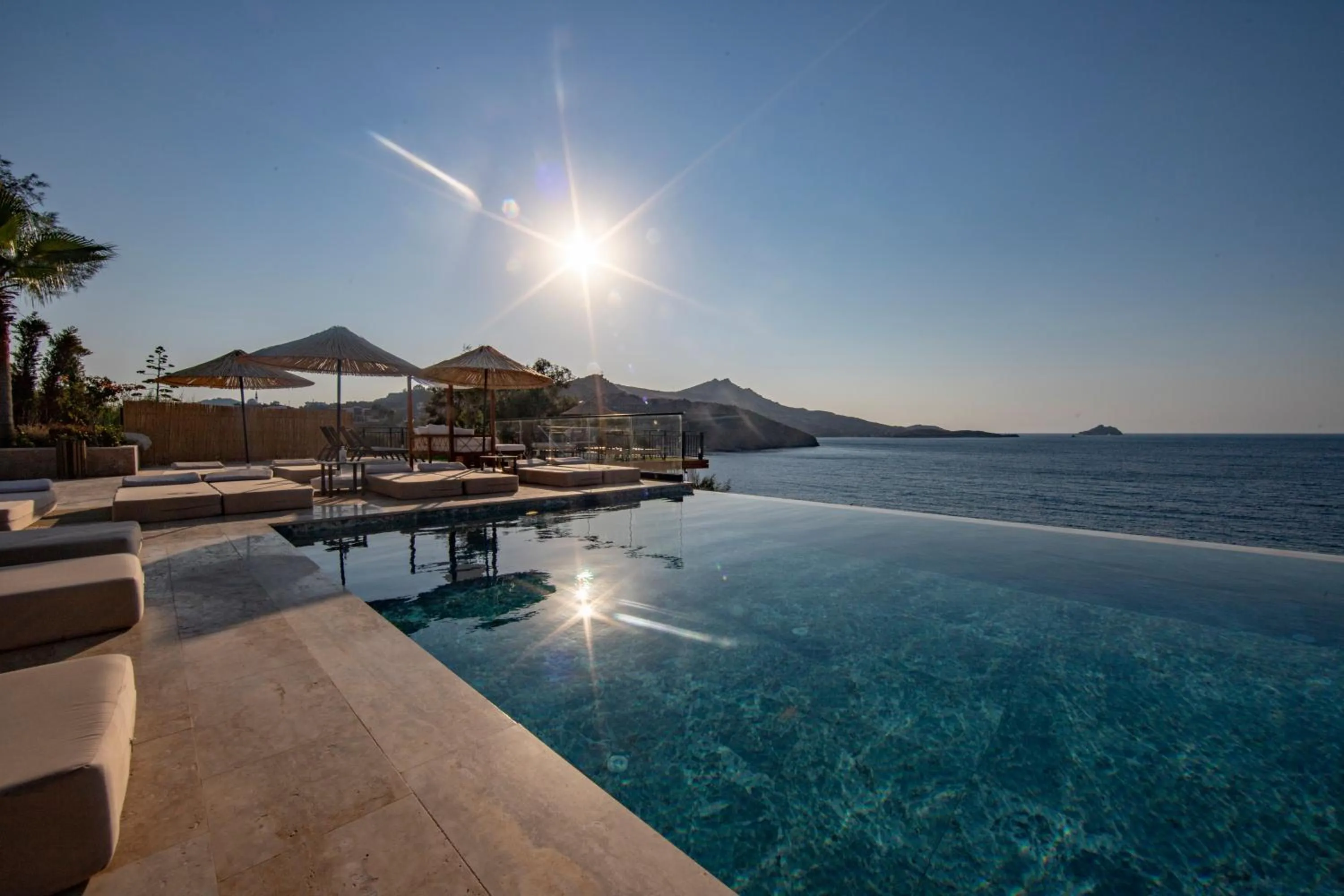 Swimming Pool in niXie Hotel & Beach - Adult Only