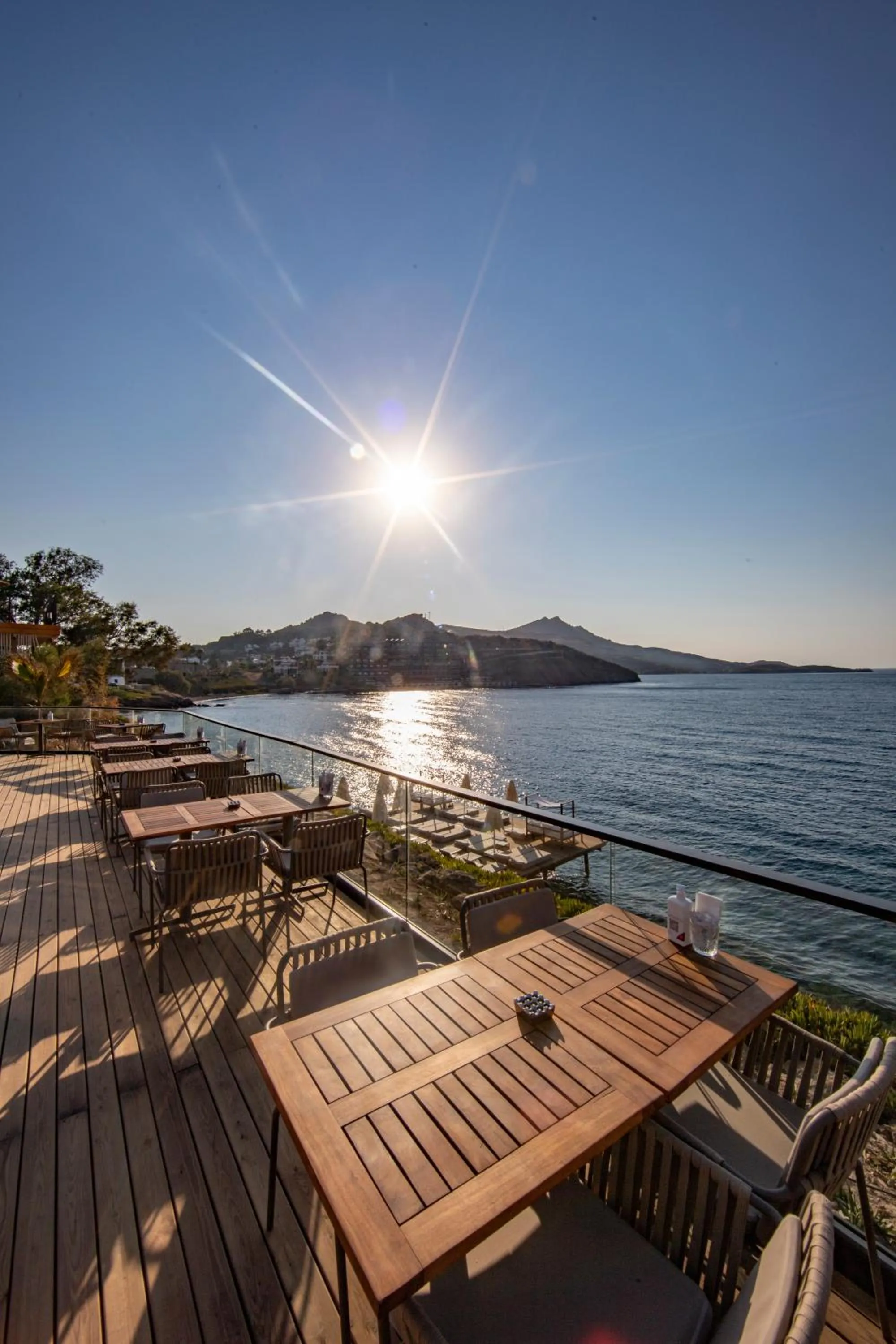 Restaurant/places to eat in niXie Hotel & Beach - Adult Only