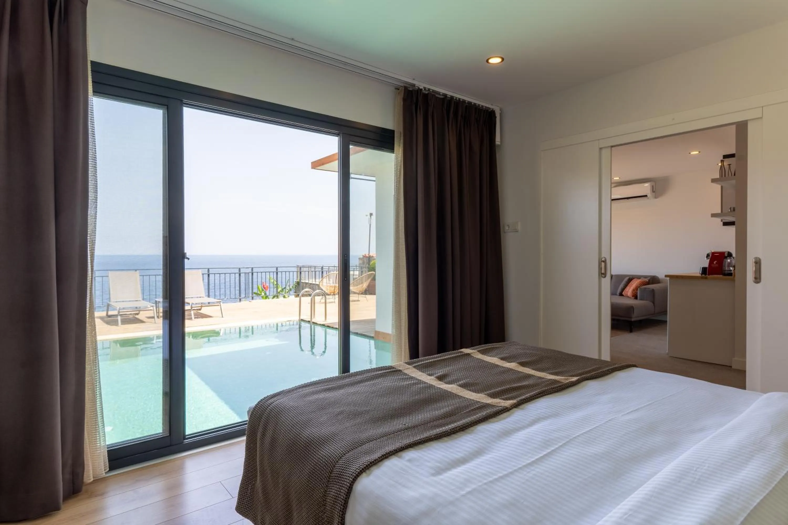 Bedroom, Pool View in niXie Hotel & Beach - Adult Only