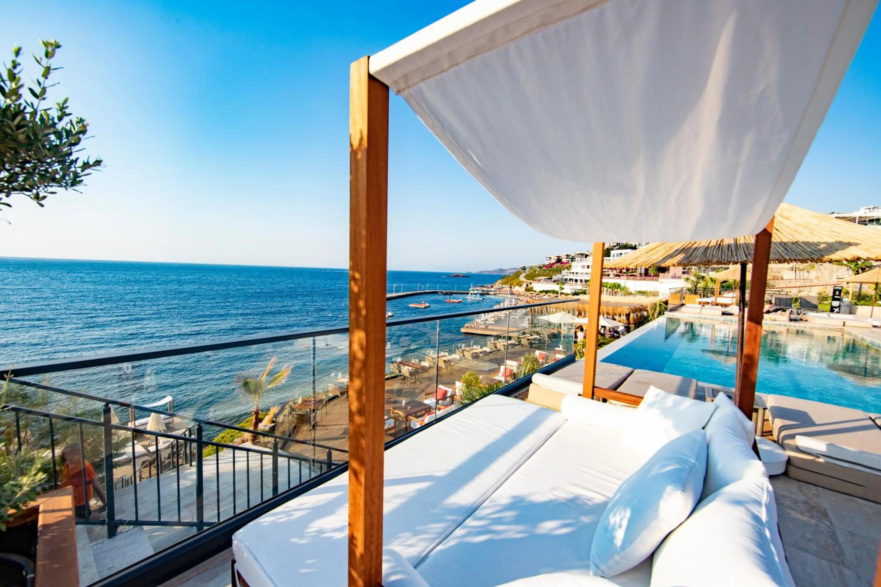 Swimming pool in niXie Hotel & Beach - Adult Only