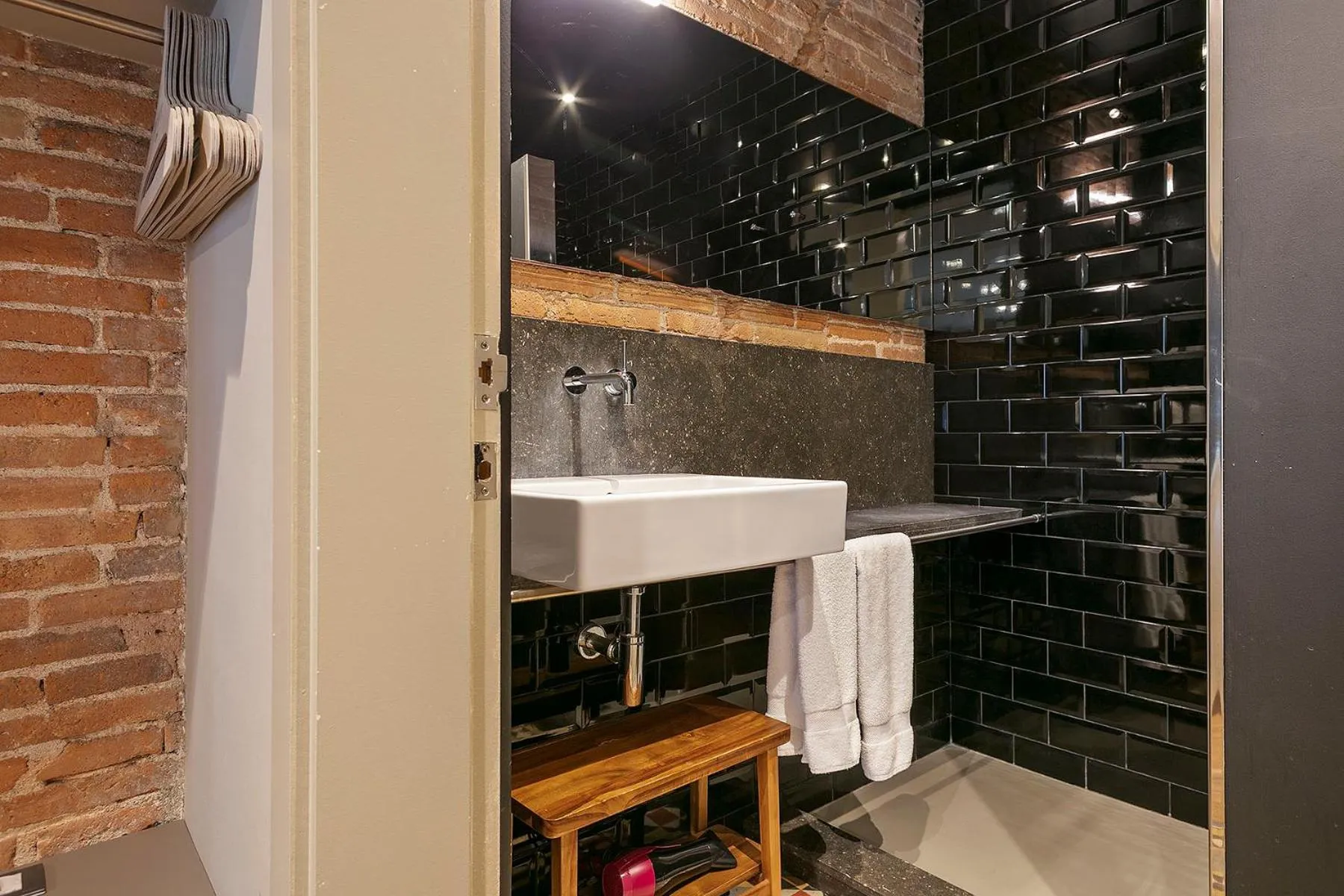 Bathroom in Colectia Stays Pau Claris