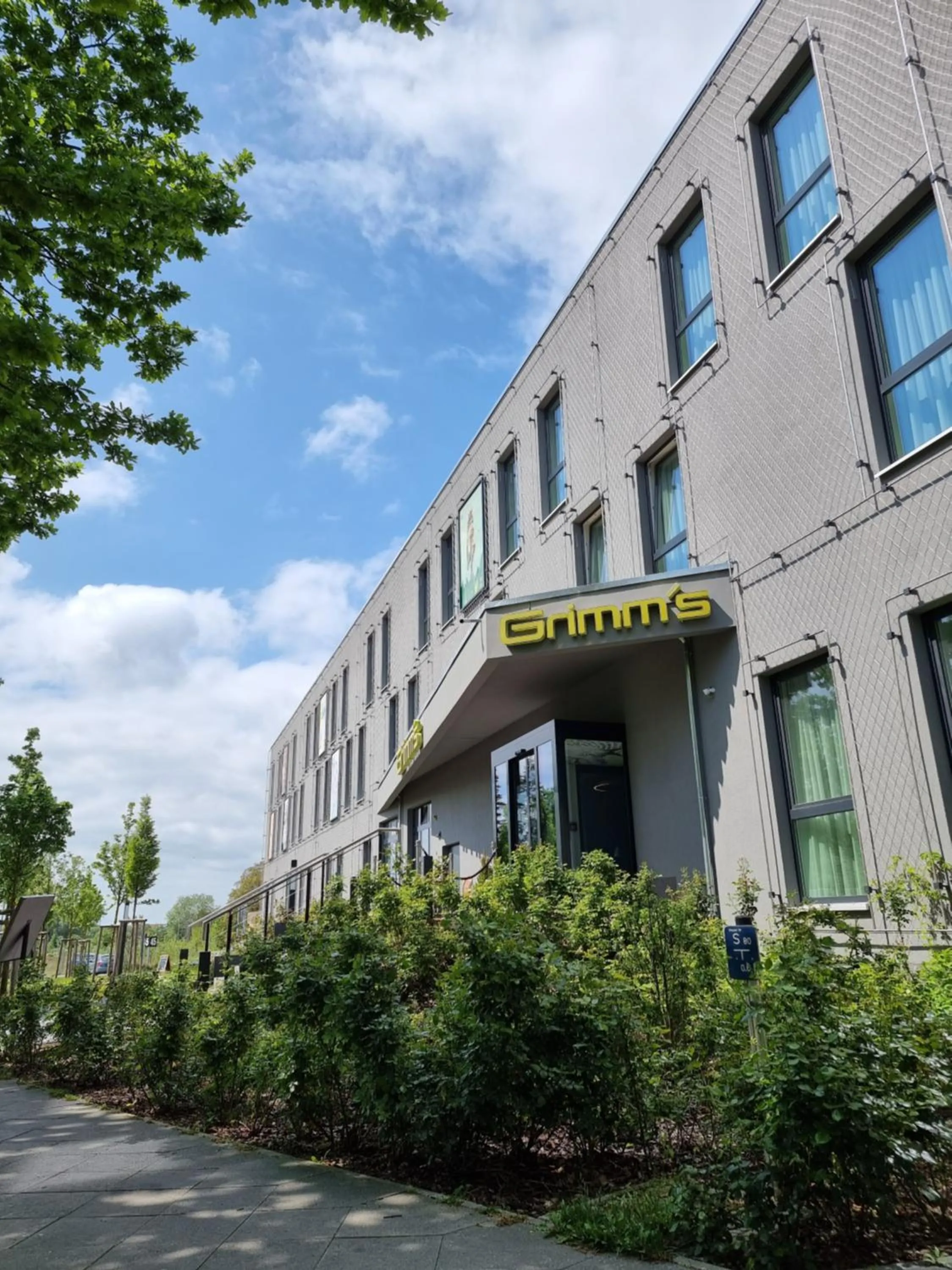 Property building in Grimm´s Berlin Potsdam