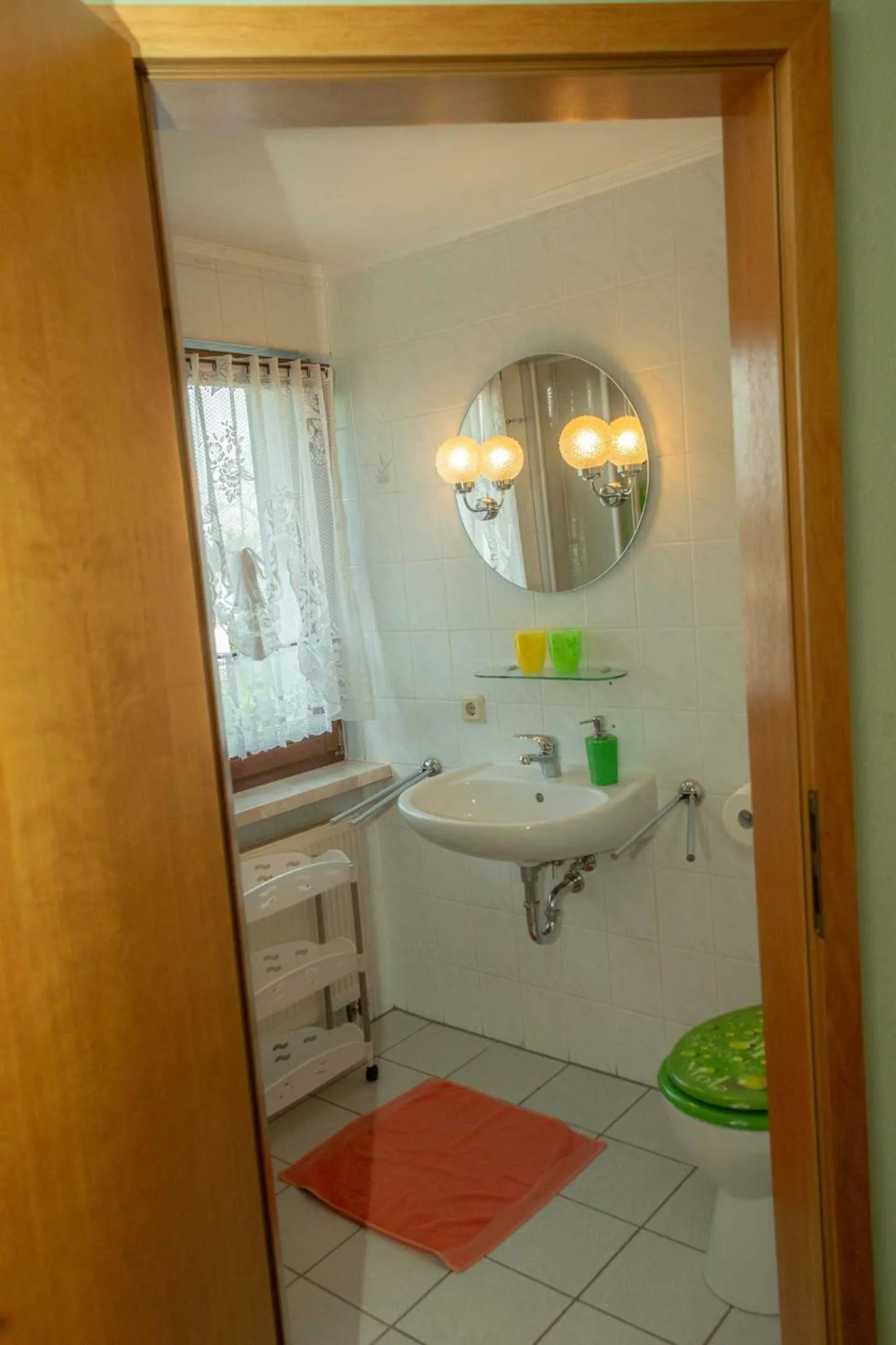 Shower in Pension zum Schwanenteich