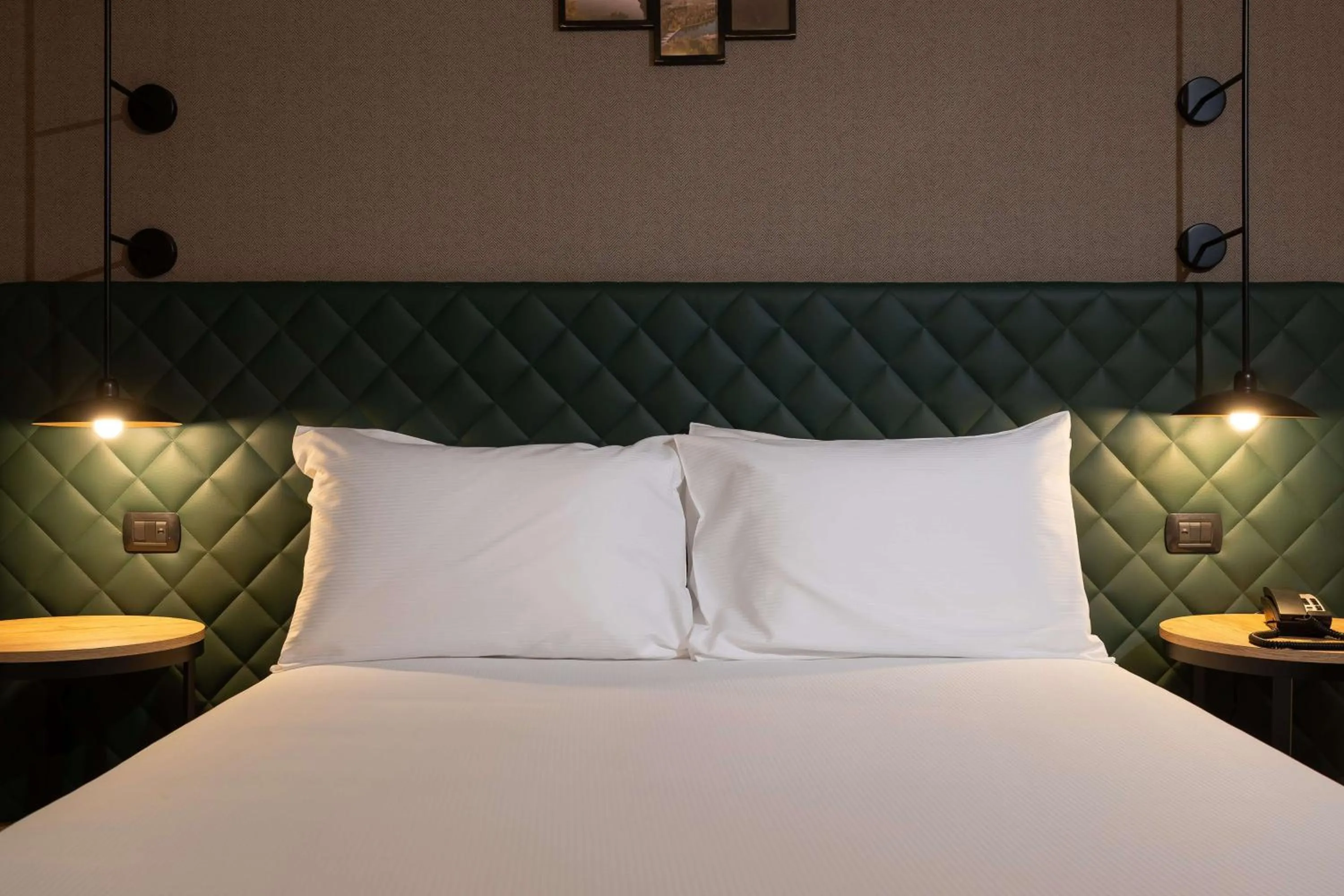 Bed in Hilton Garden Inn Milan Malpensa